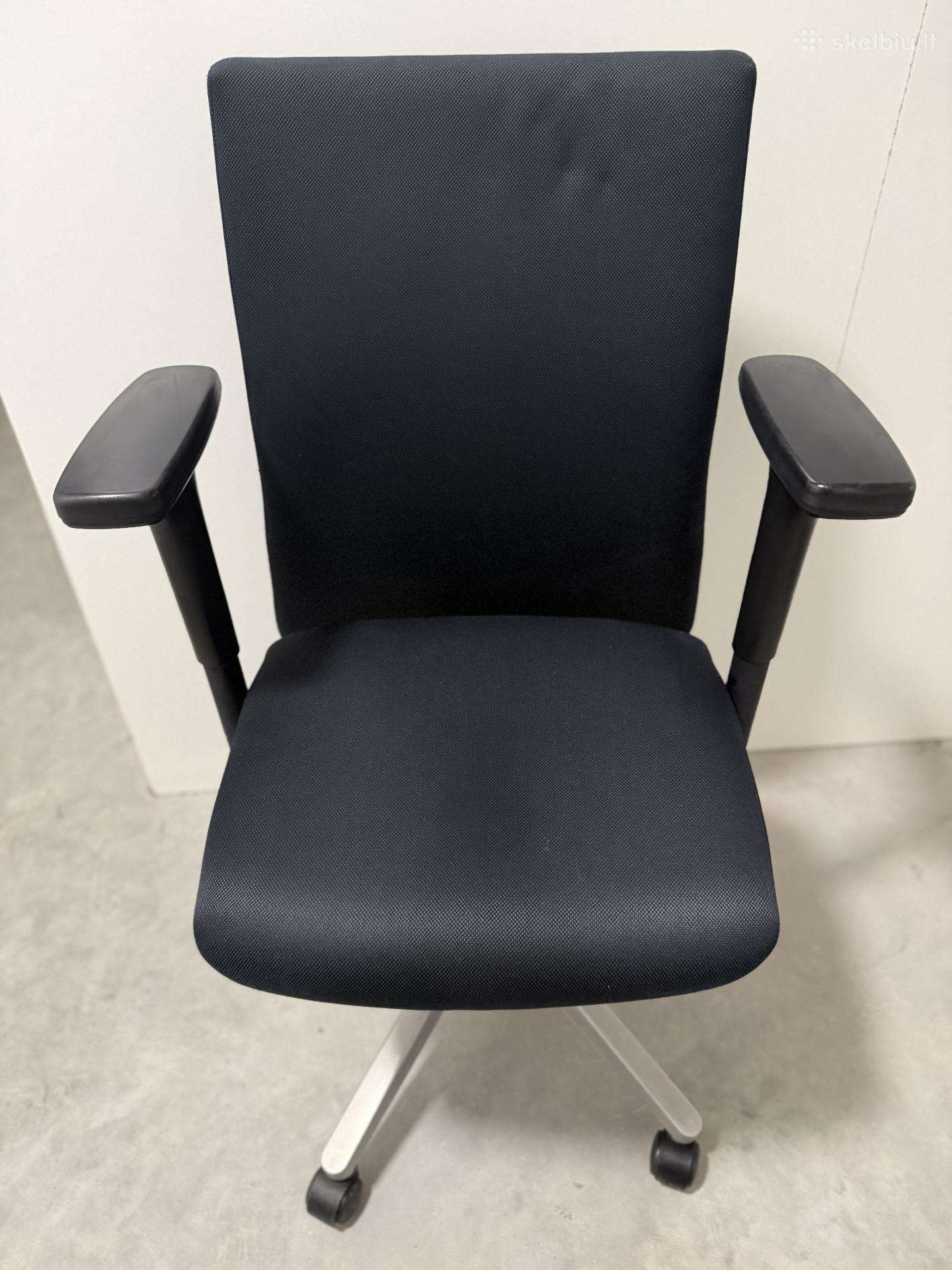 Komfortiška biuro kėdė Comfort5585