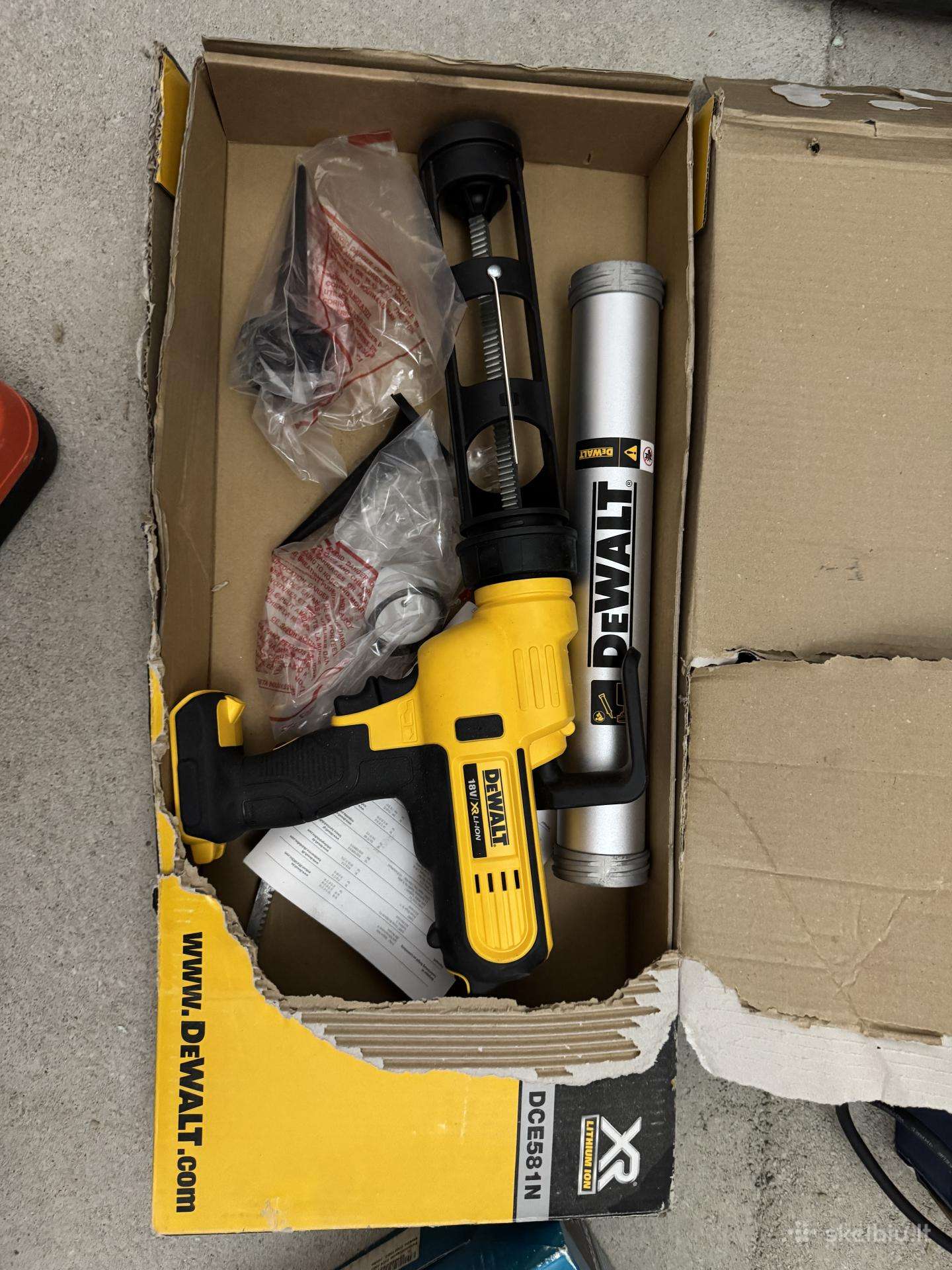 Hermetiko pistoletas Dewalt Dce581