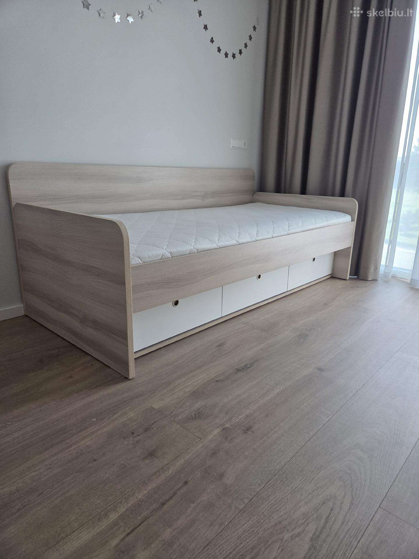 Puikios būklės lova