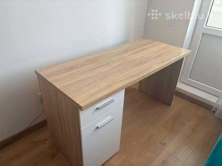 Rašomasis stalas