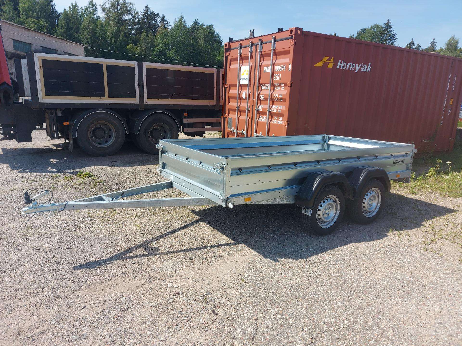 ZASLAW, passenger car trailers
