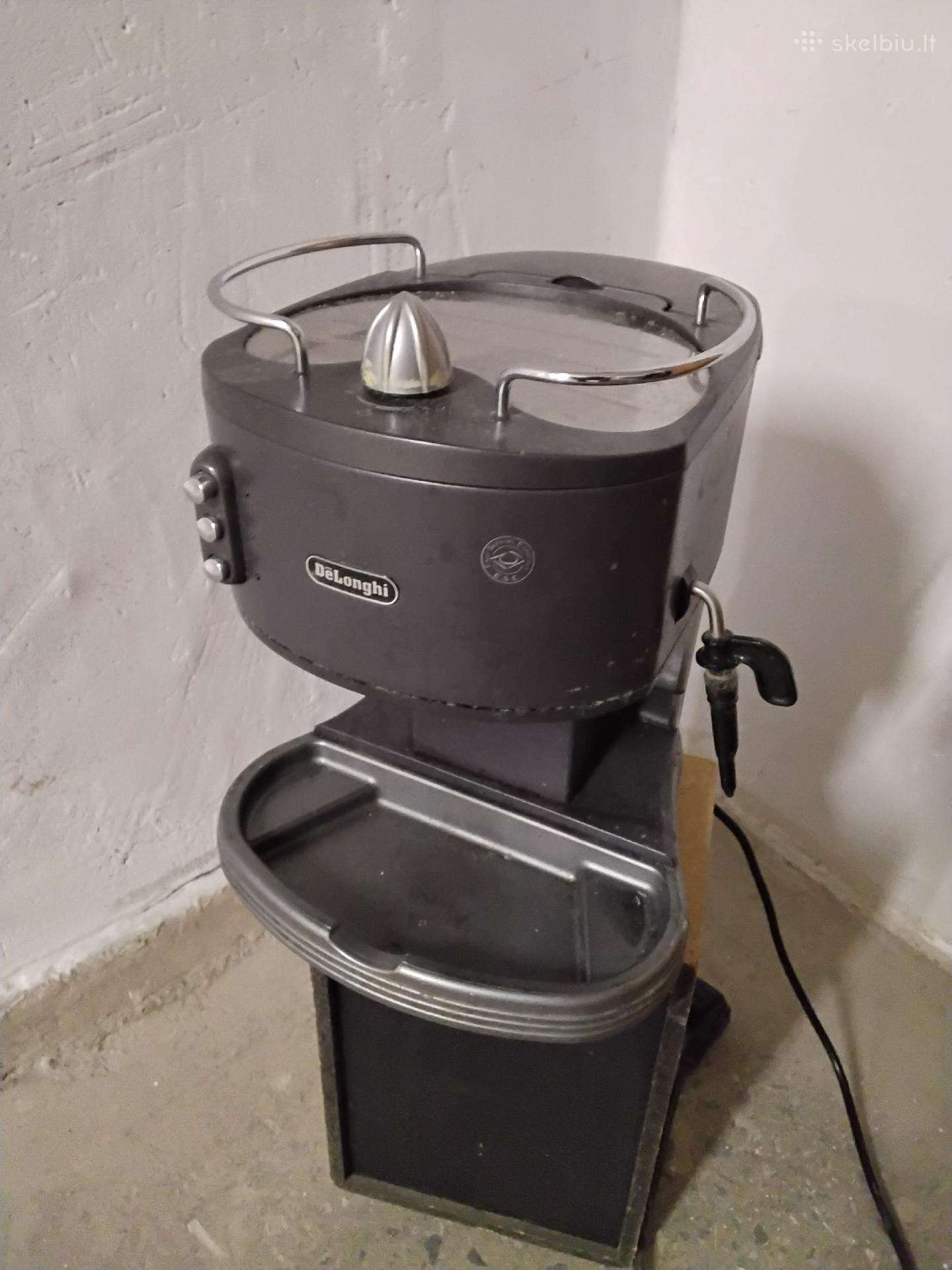 Kavos aparatų Delonghi Magnifica