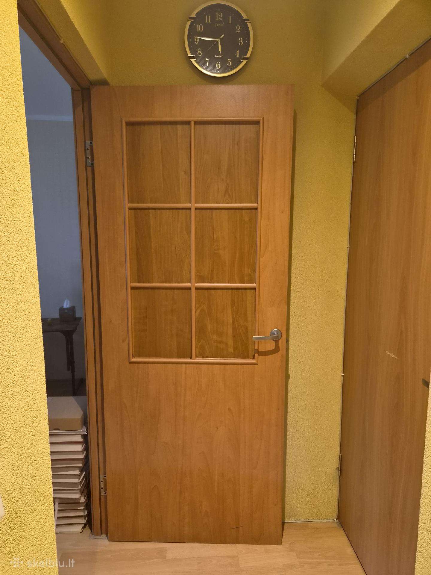 Dovanojamos naudotos vidaus durys su stakta