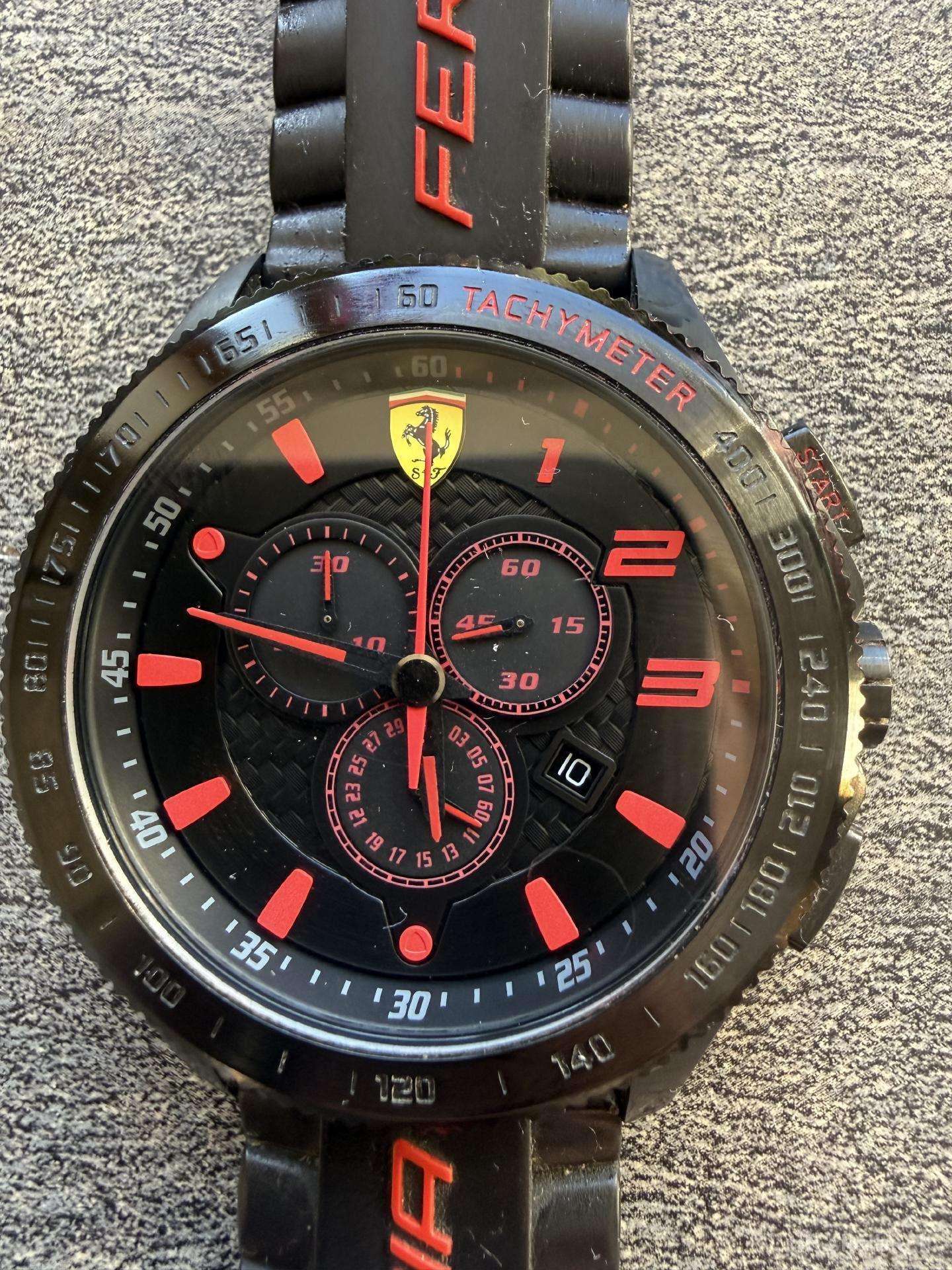 Apynaujis Ferrari Scuderia Originalas. 150e