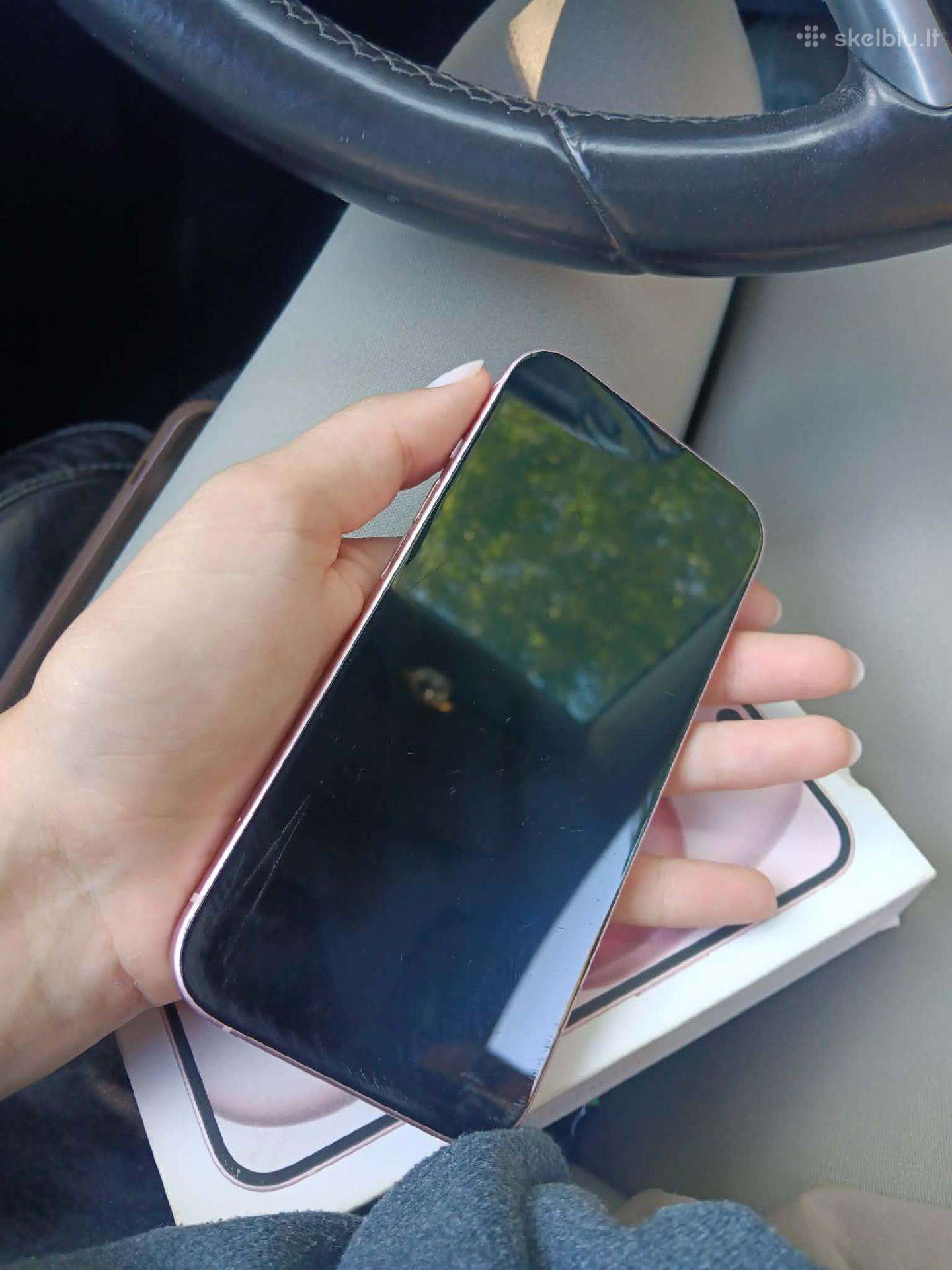 iPhone 15 256gb
