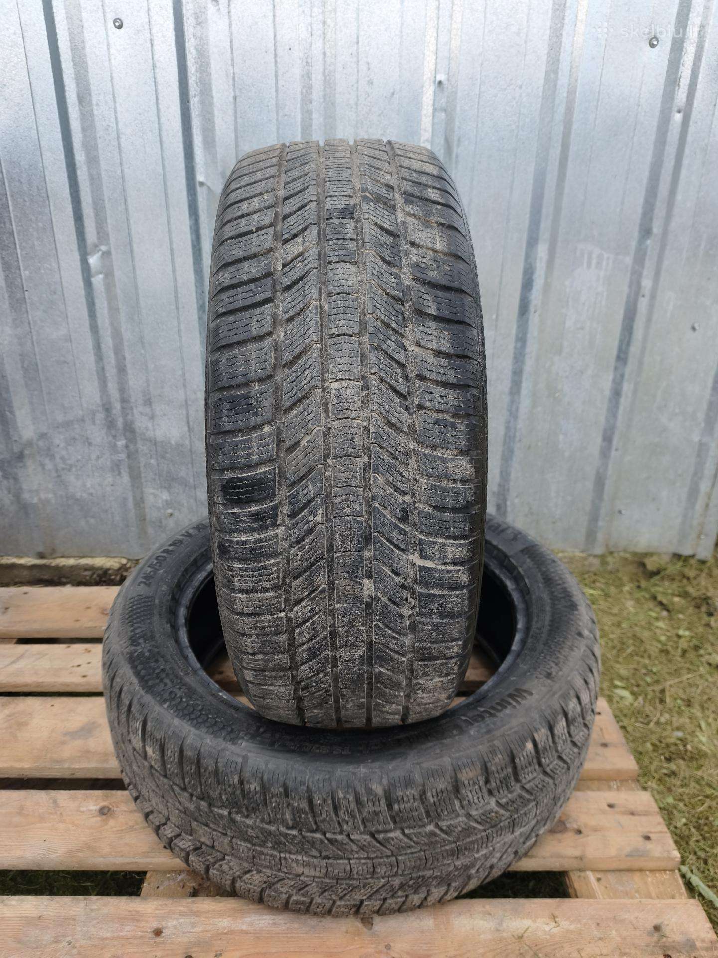 R19 245/50