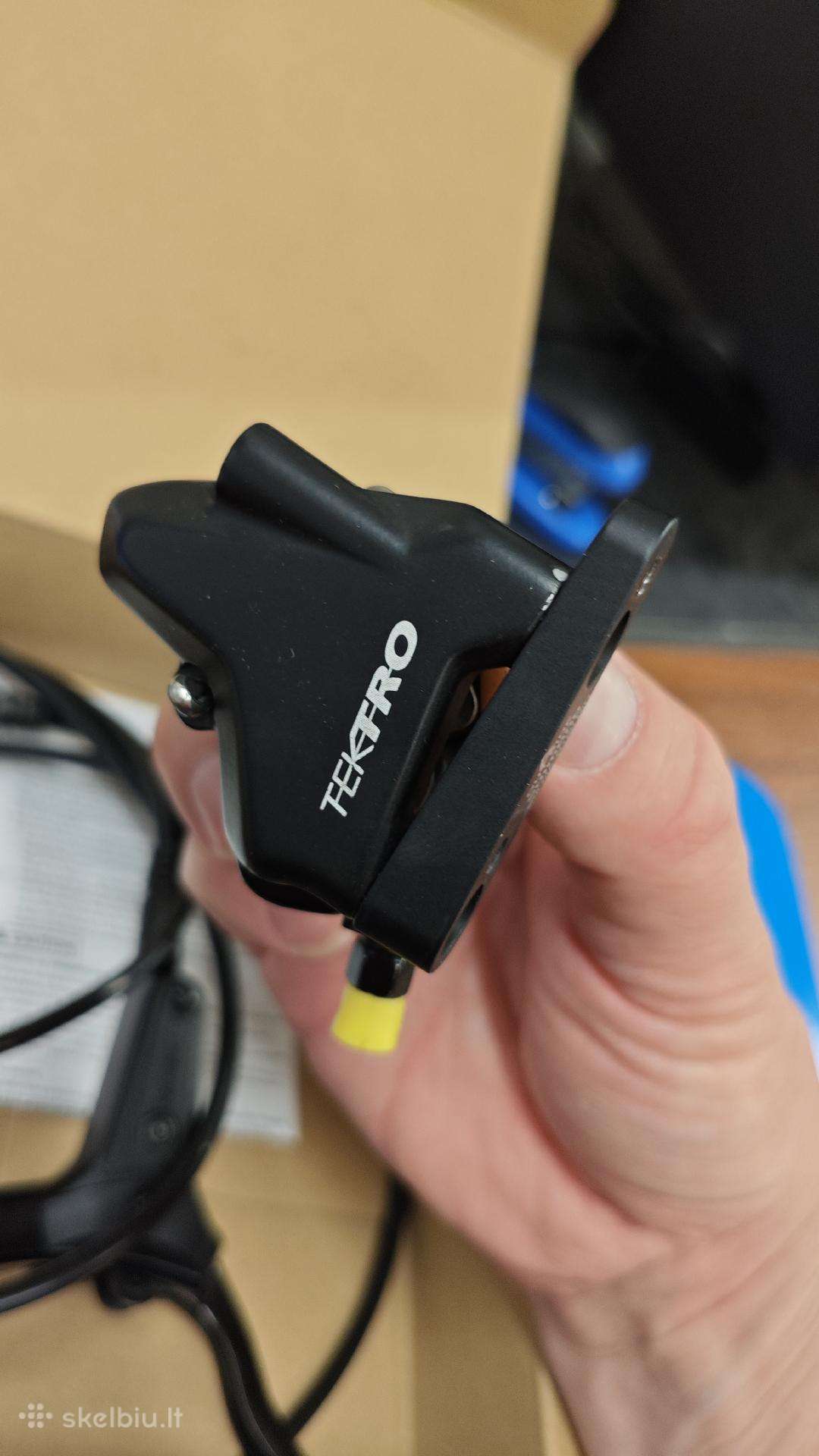 Tektro HD-r280 Flat Bar Gravel Road Bike