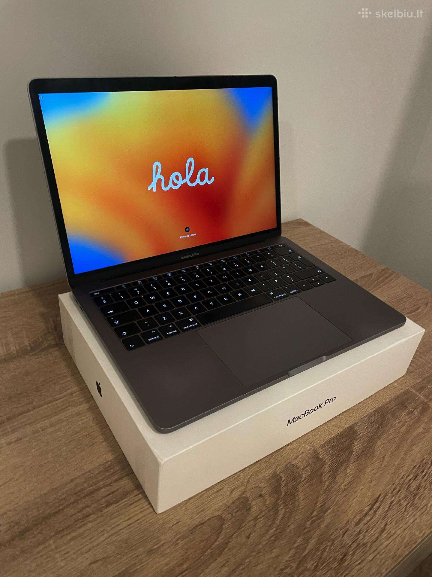 MacBook Pro 13 (2017) puikios būklės,gera baterija