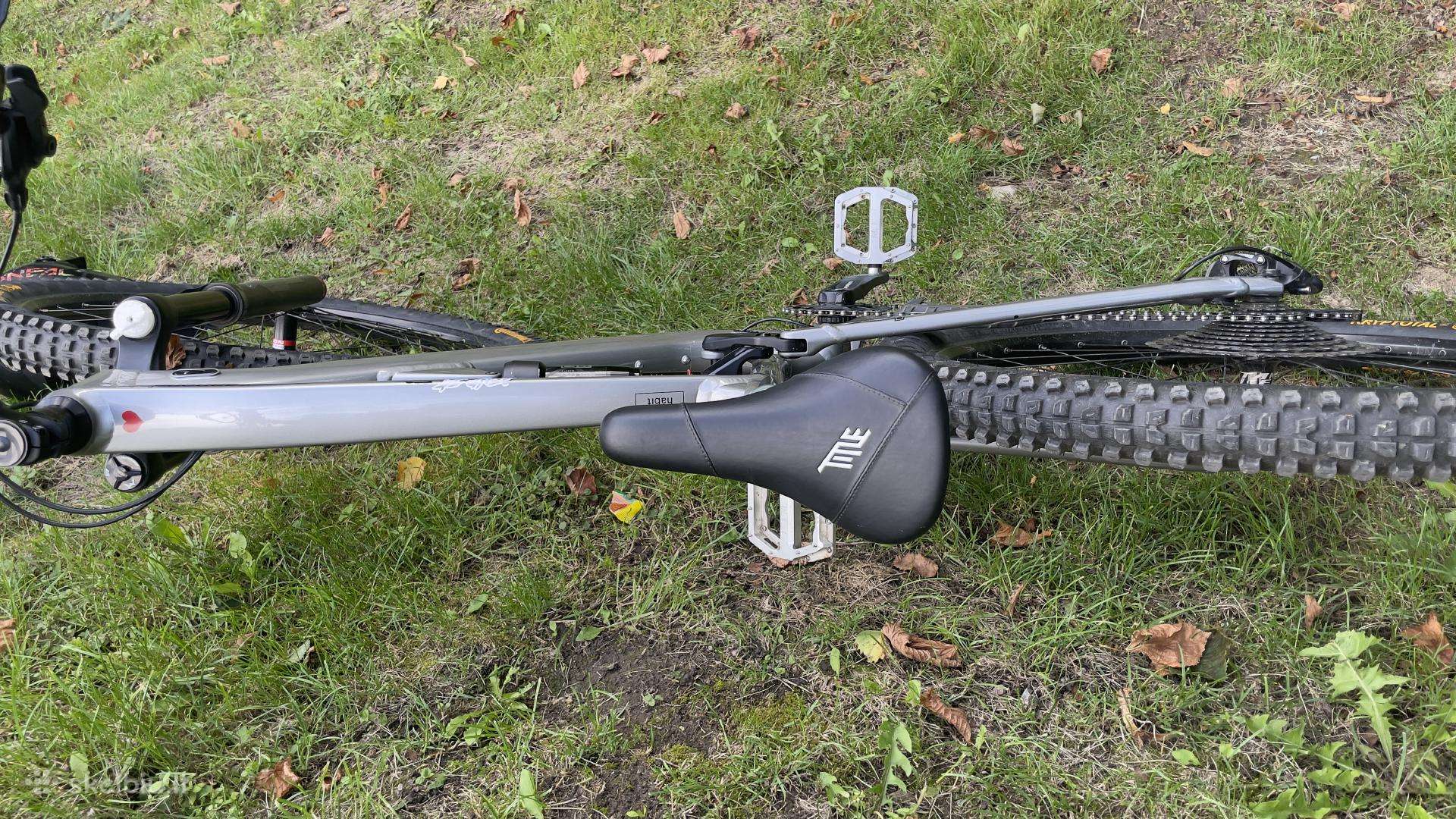 Parduodamas Full suspension kalnų dviratis