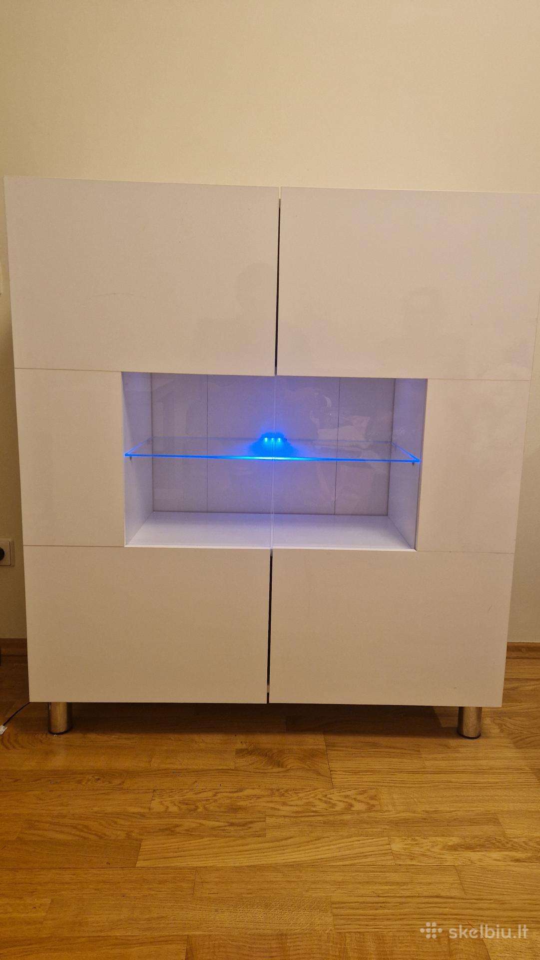 Parduodu Komoda Calabrini White