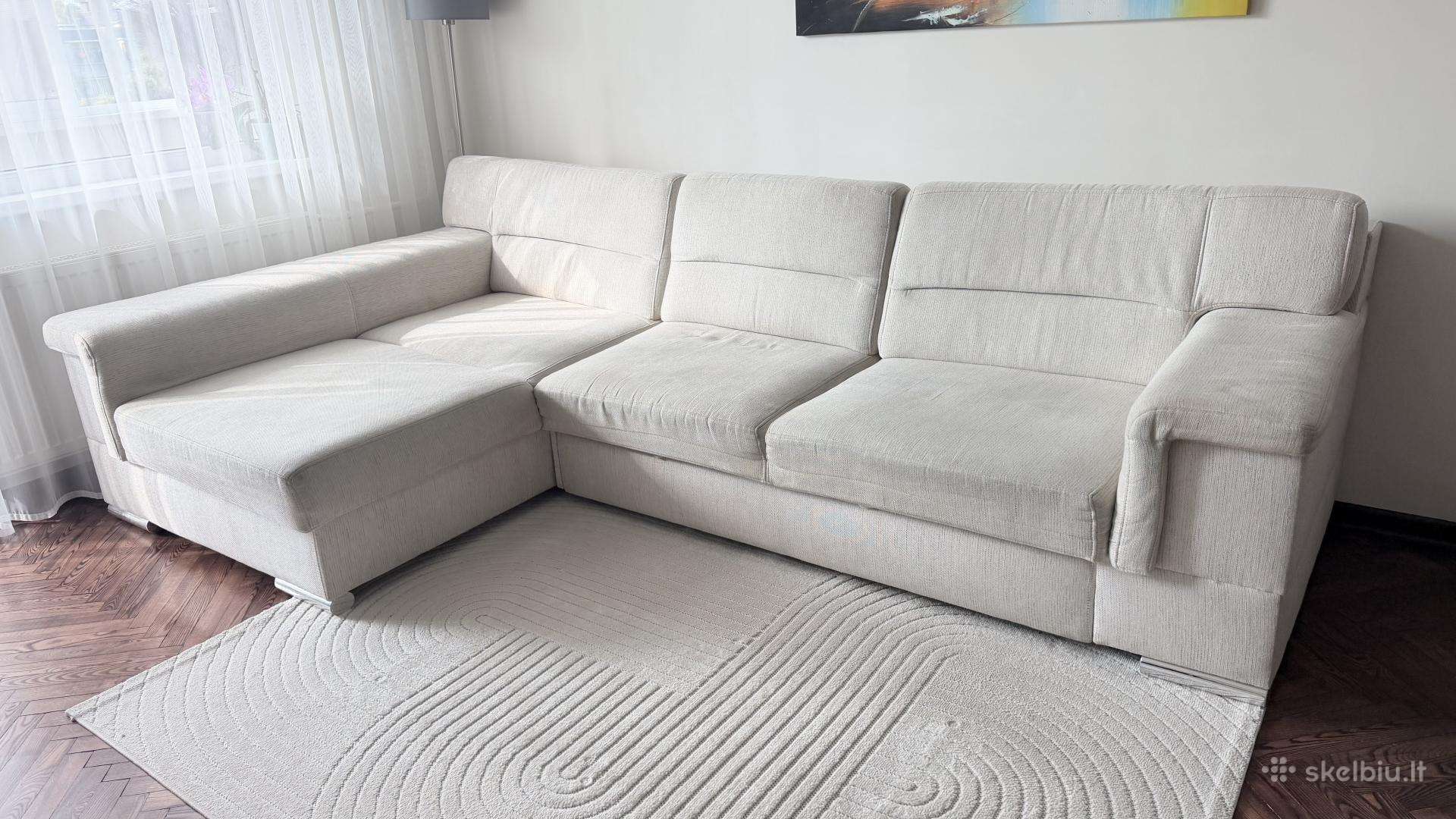 Minkštas kampas su miegama funkcija