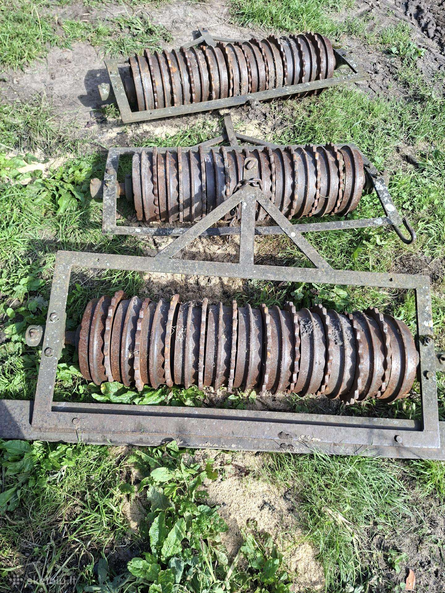 Volai 300eurpriekaba 450eur