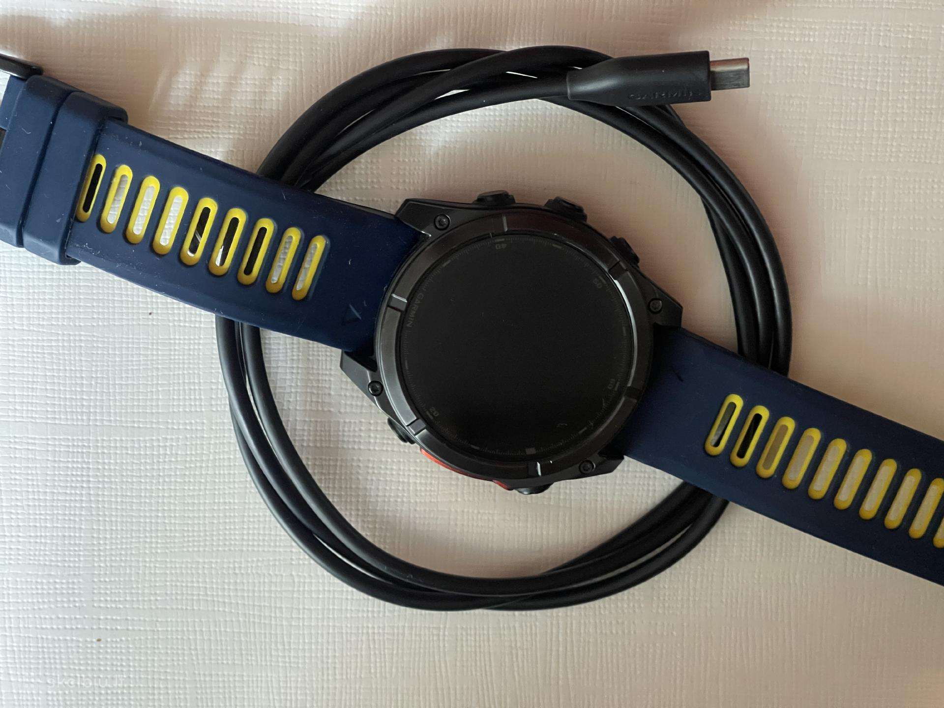 Nesiotas Garmin fenix 8 amoled 51mm
