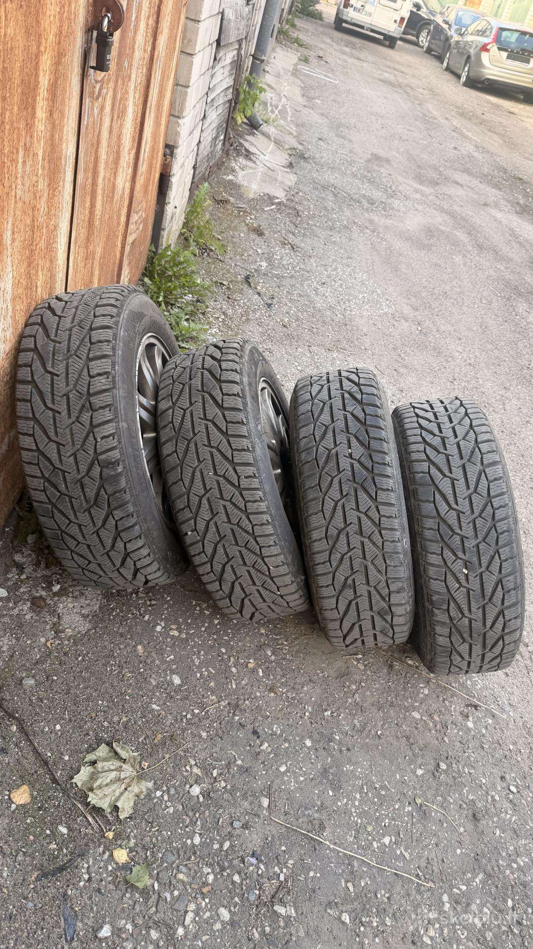 Volvo v70 205/60 r16 65.1
