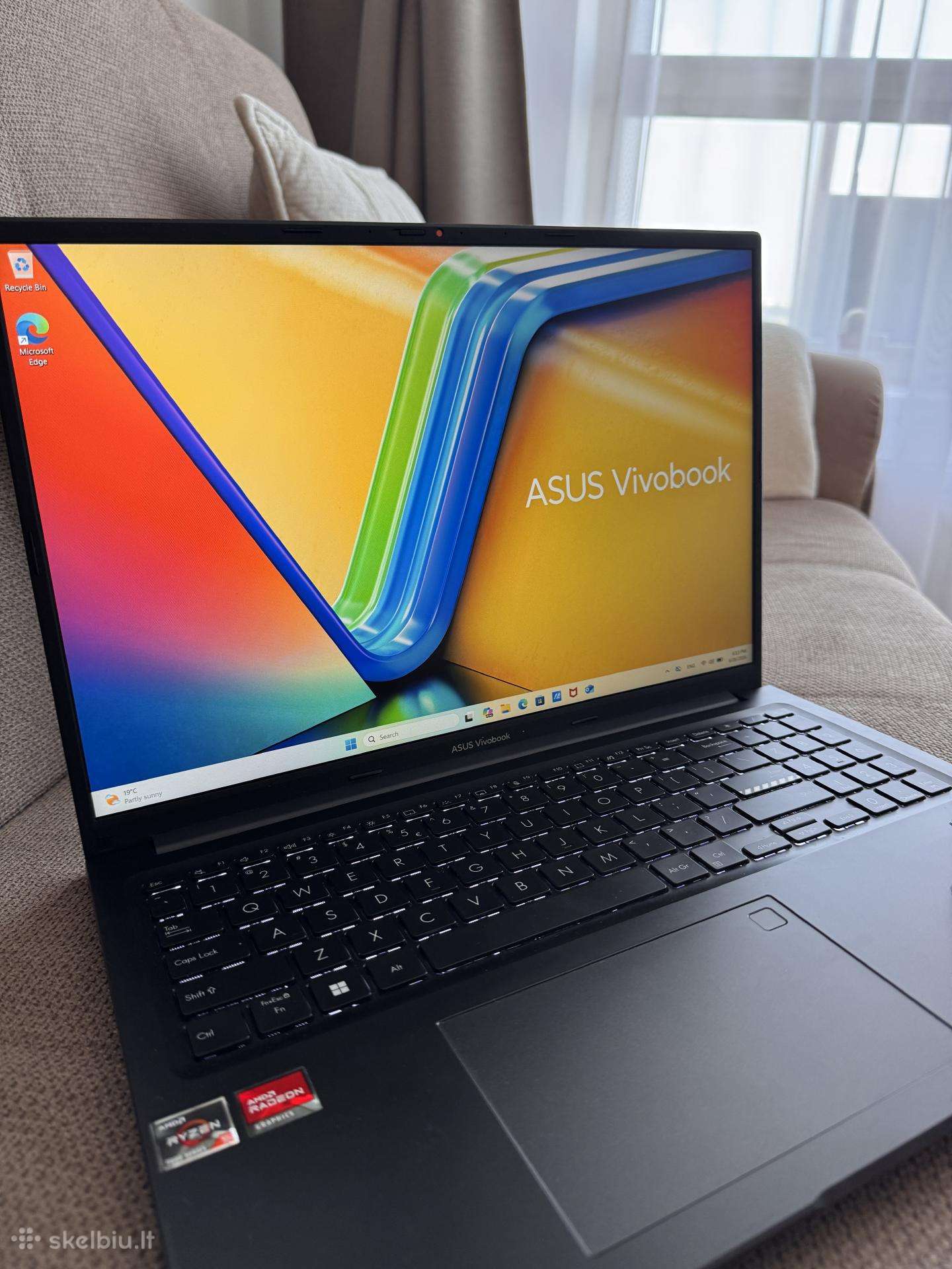 Asus Vivobook/ Ryzen 5 7530u/ 16gb RAM/ 512gb SSD