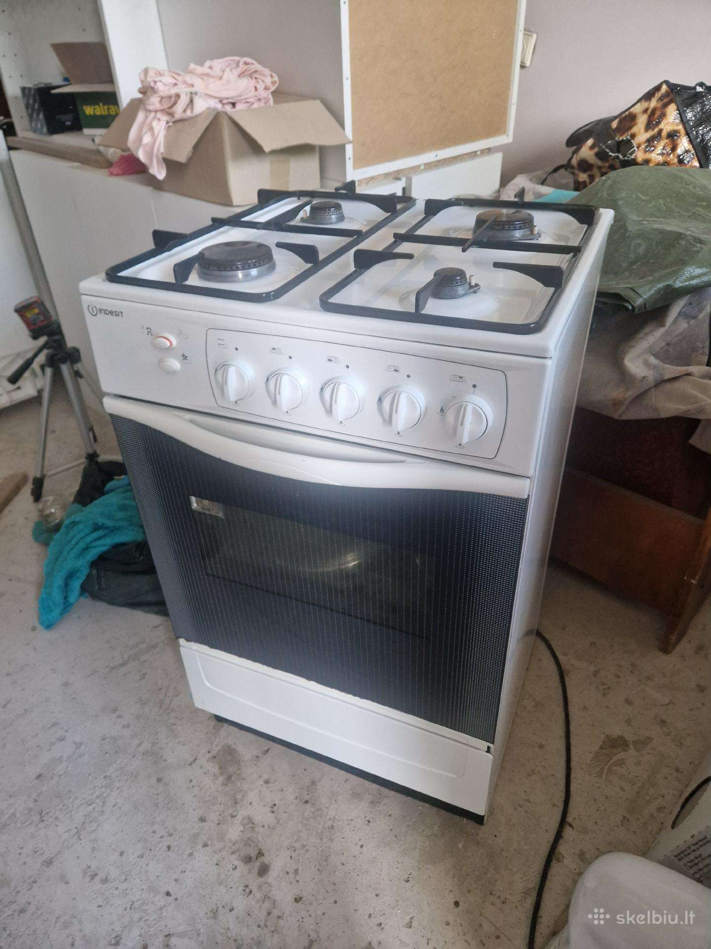 Dujinė viryklė Indesit