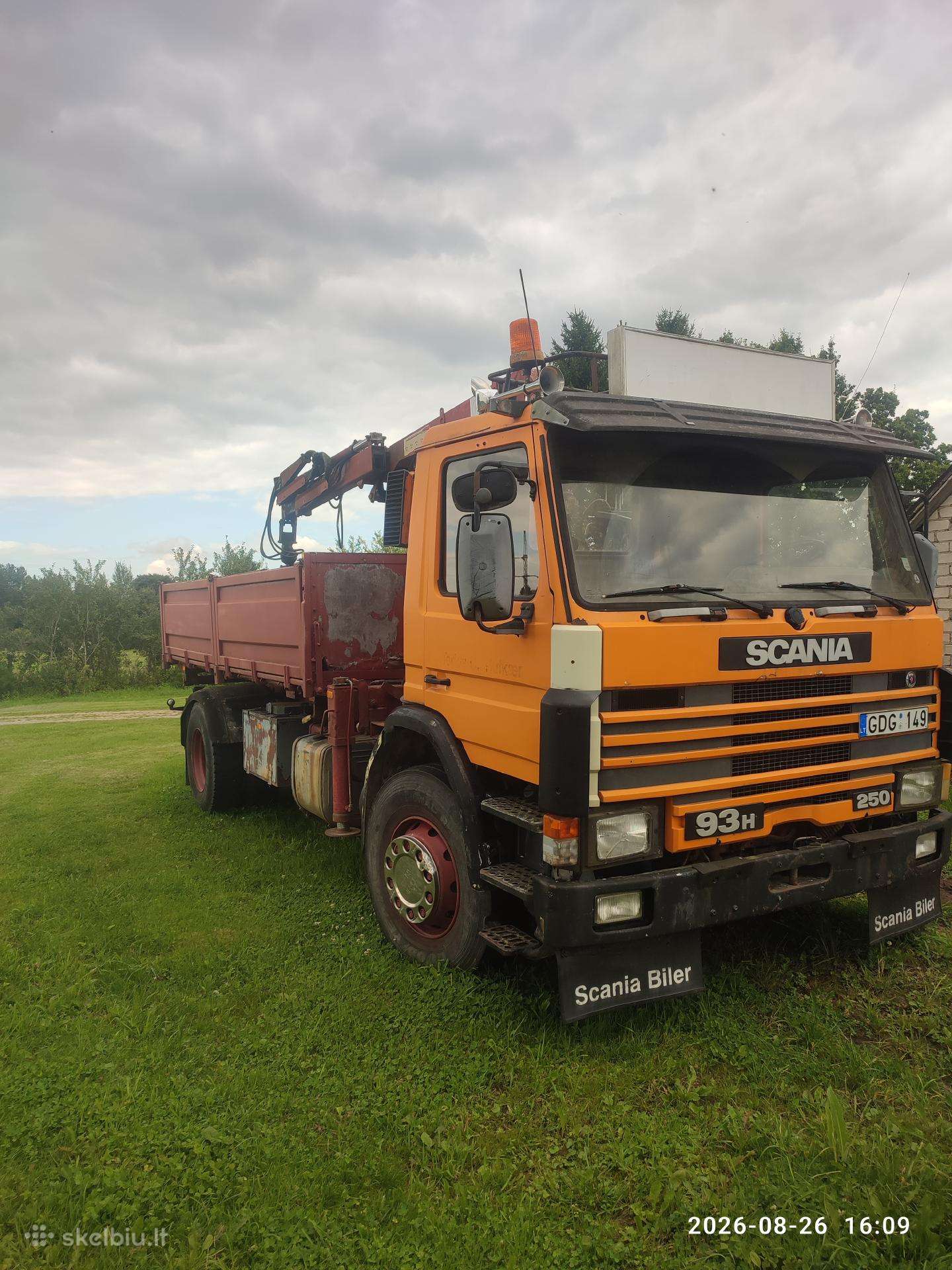 Scania 93, dumpers with crane