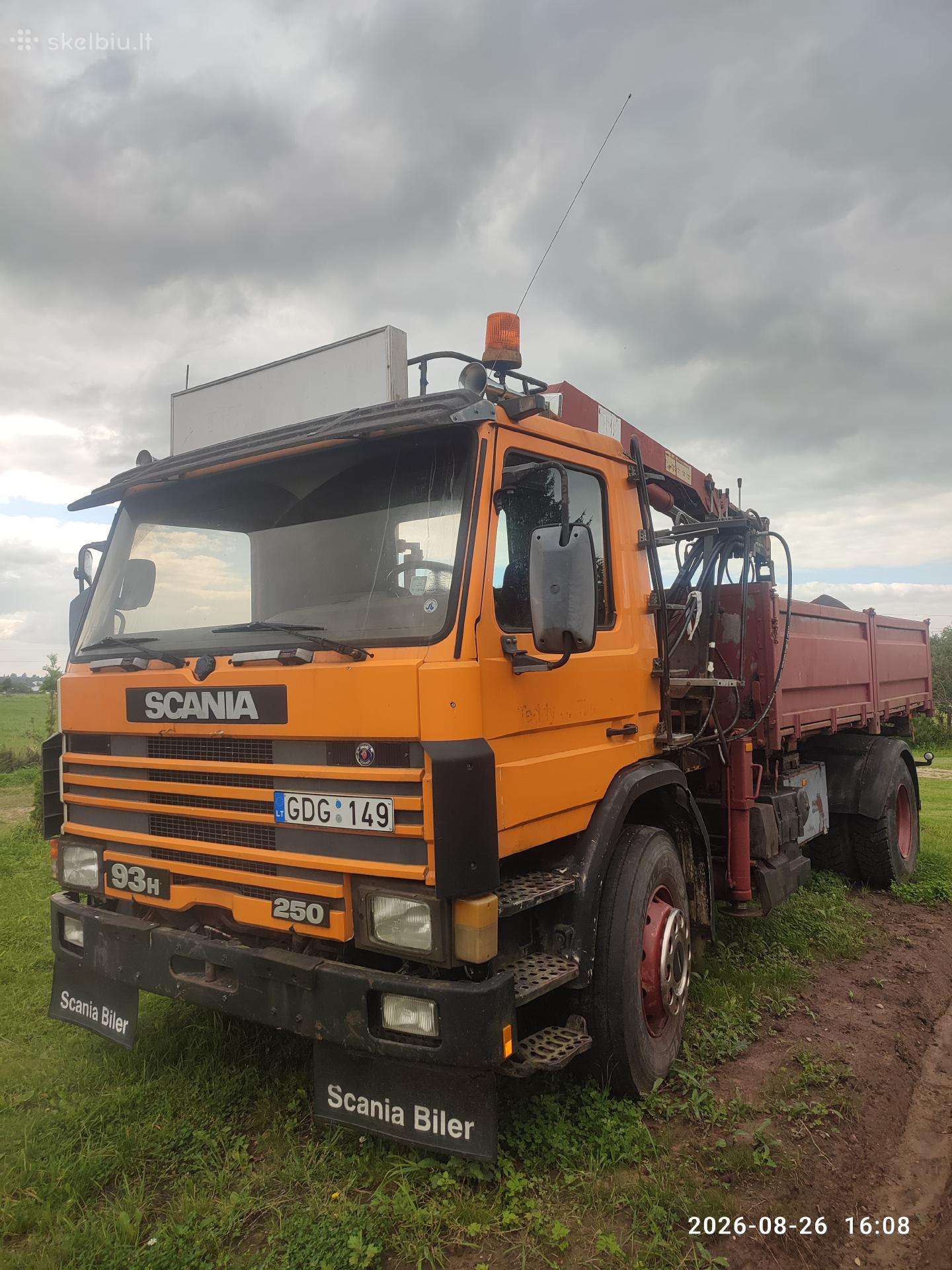 Scania 93, dumpers with crane