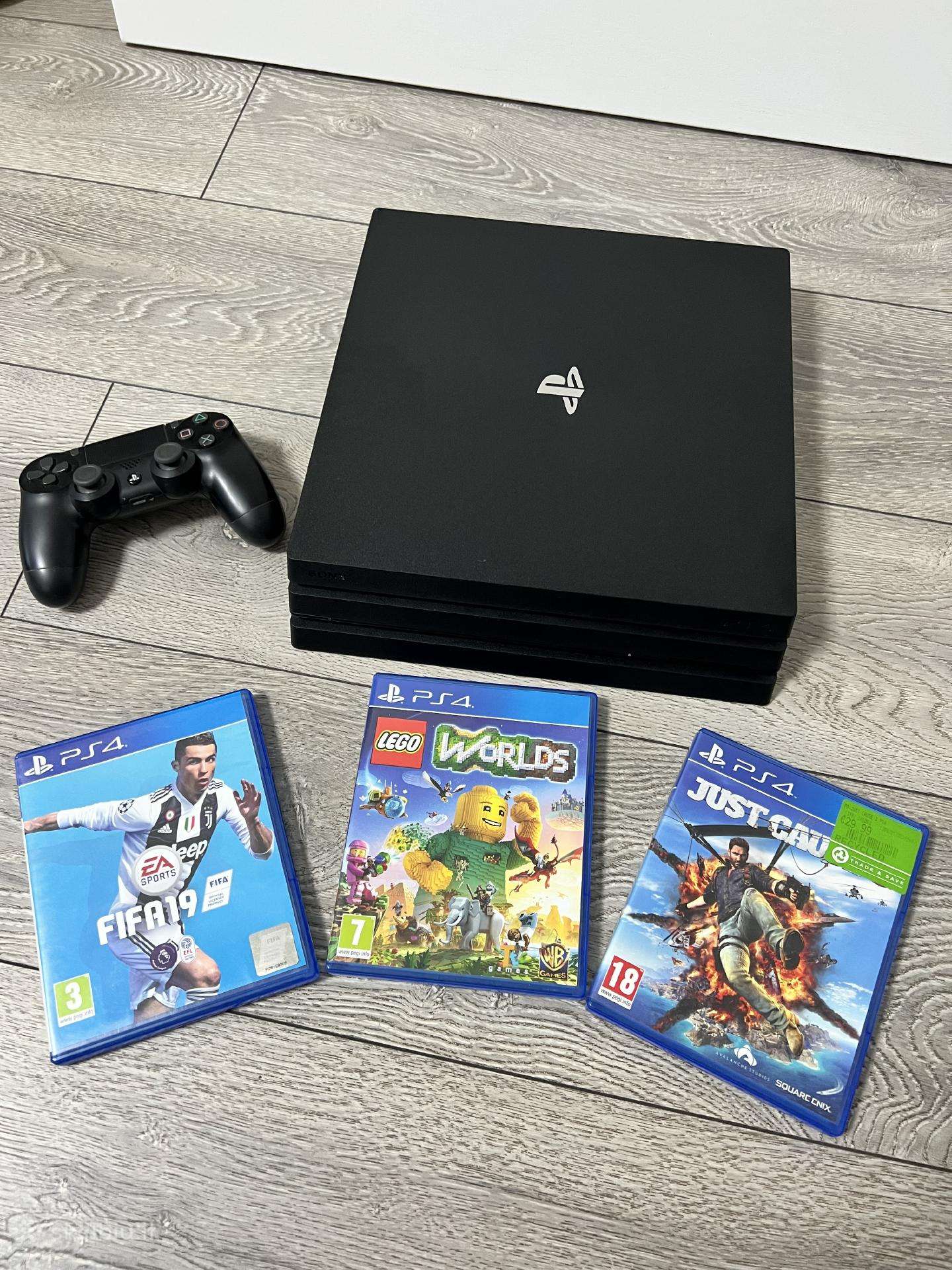 Ps4 Pro 1tb Naujausios kartos + 3 žaidimai