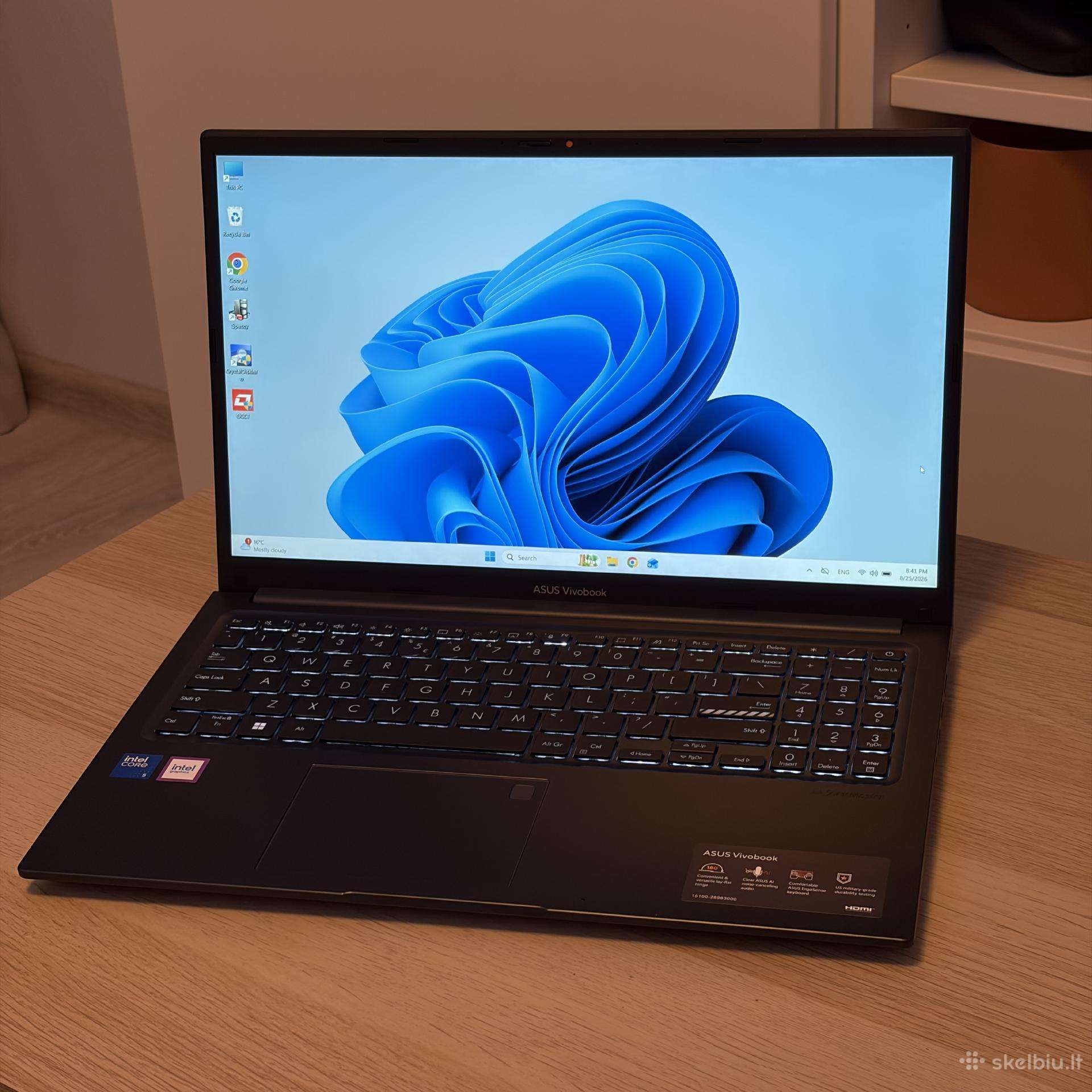 Asus vivobook 15 intel 5 120u 16gb RAM 1tb SSD