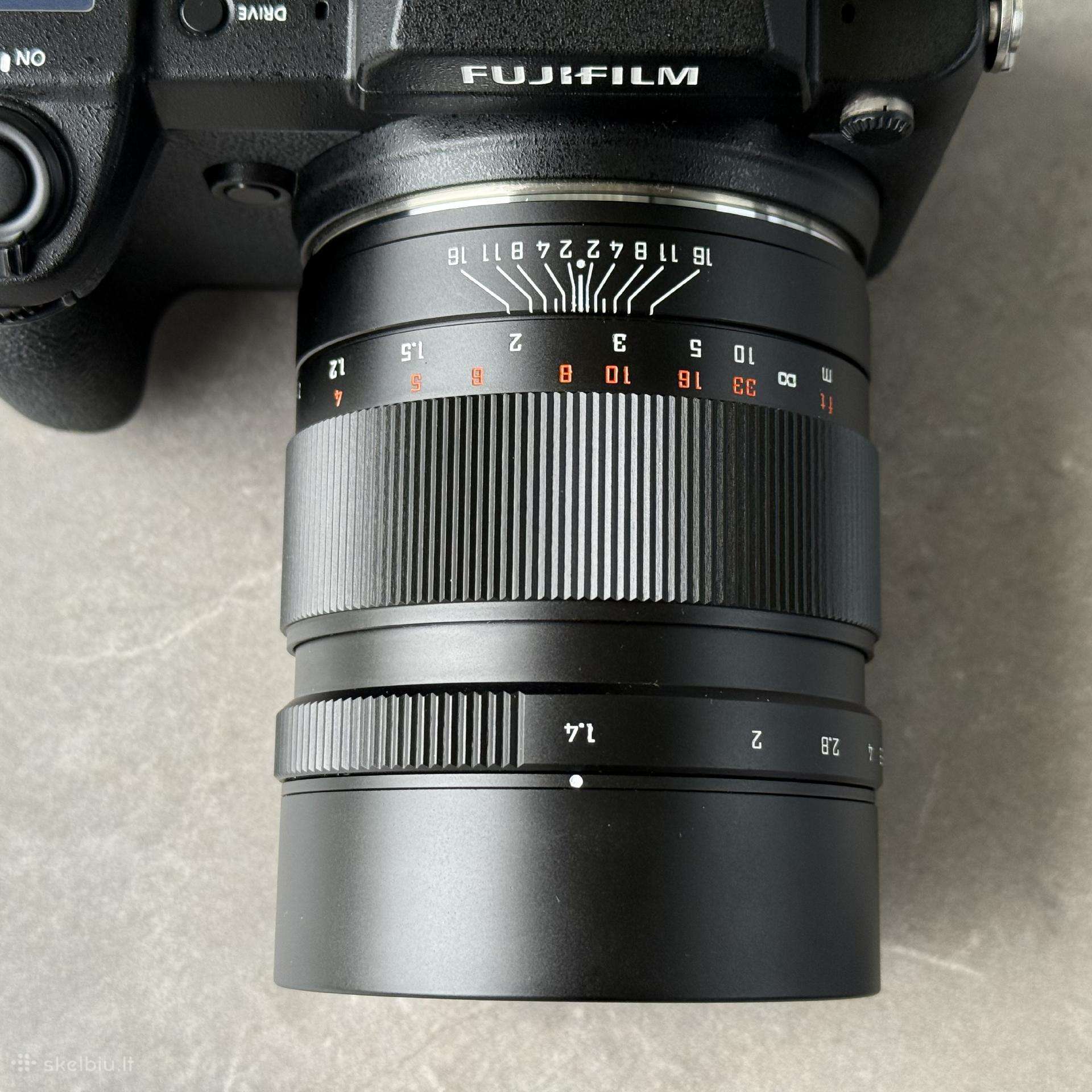 Fujifilm Gfx 50s ir Mitakon 65mm F1.4 combo