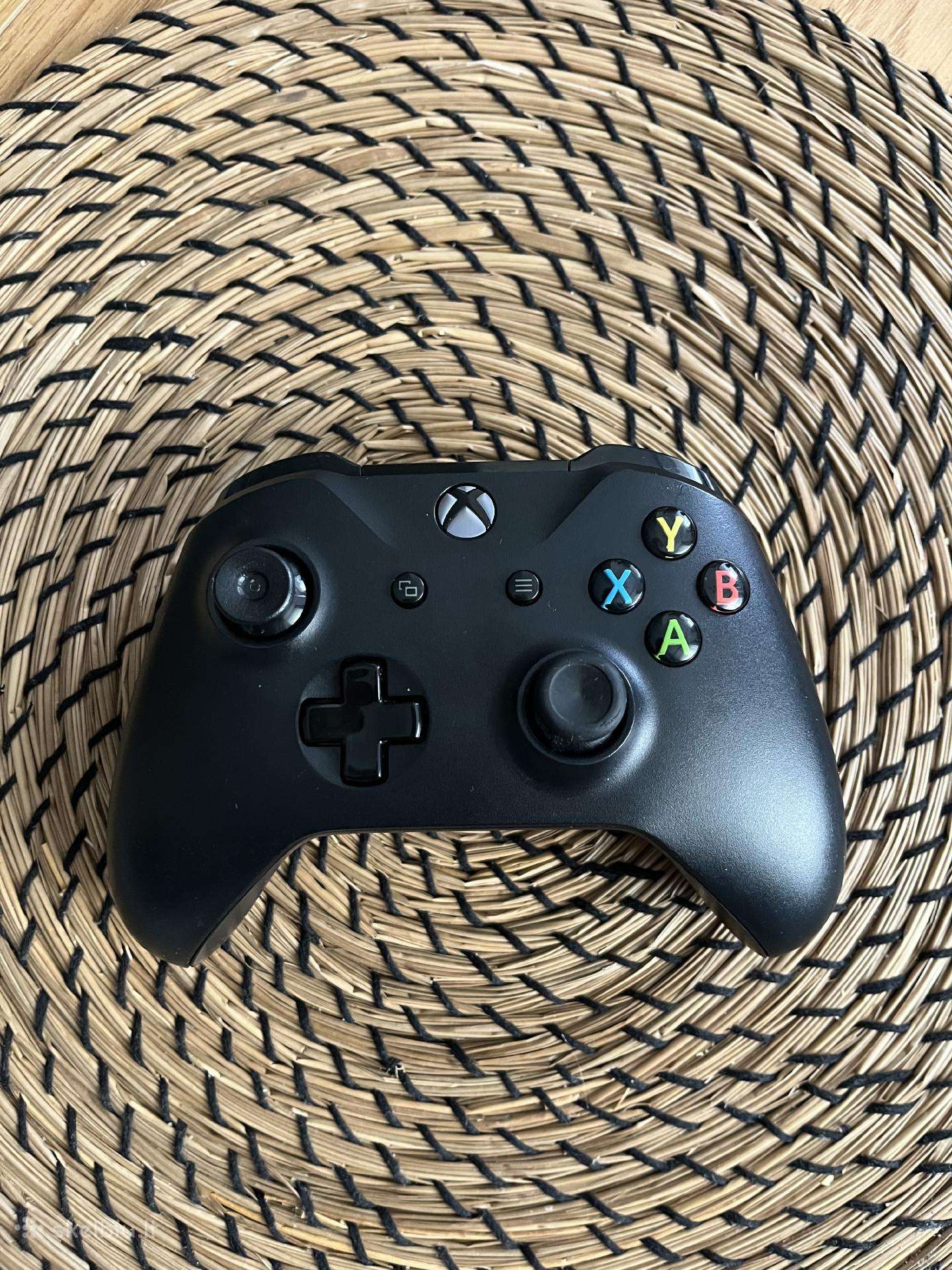 Xbox One S pultas