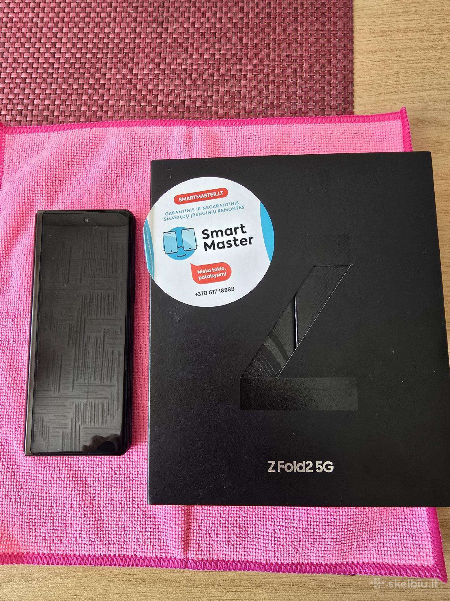 Parduodu samsung fold2 telefoną.