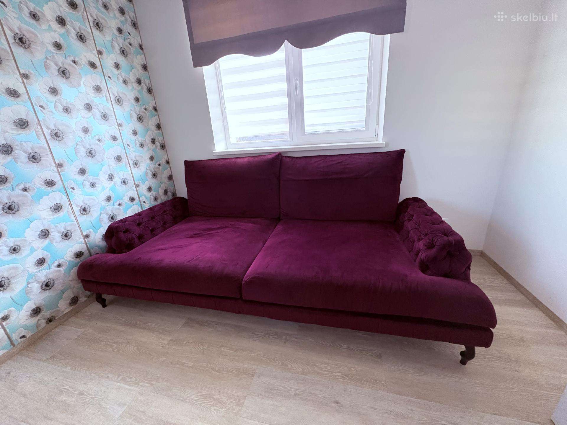 Prabangi bordo klasikinė sofa 240 cm