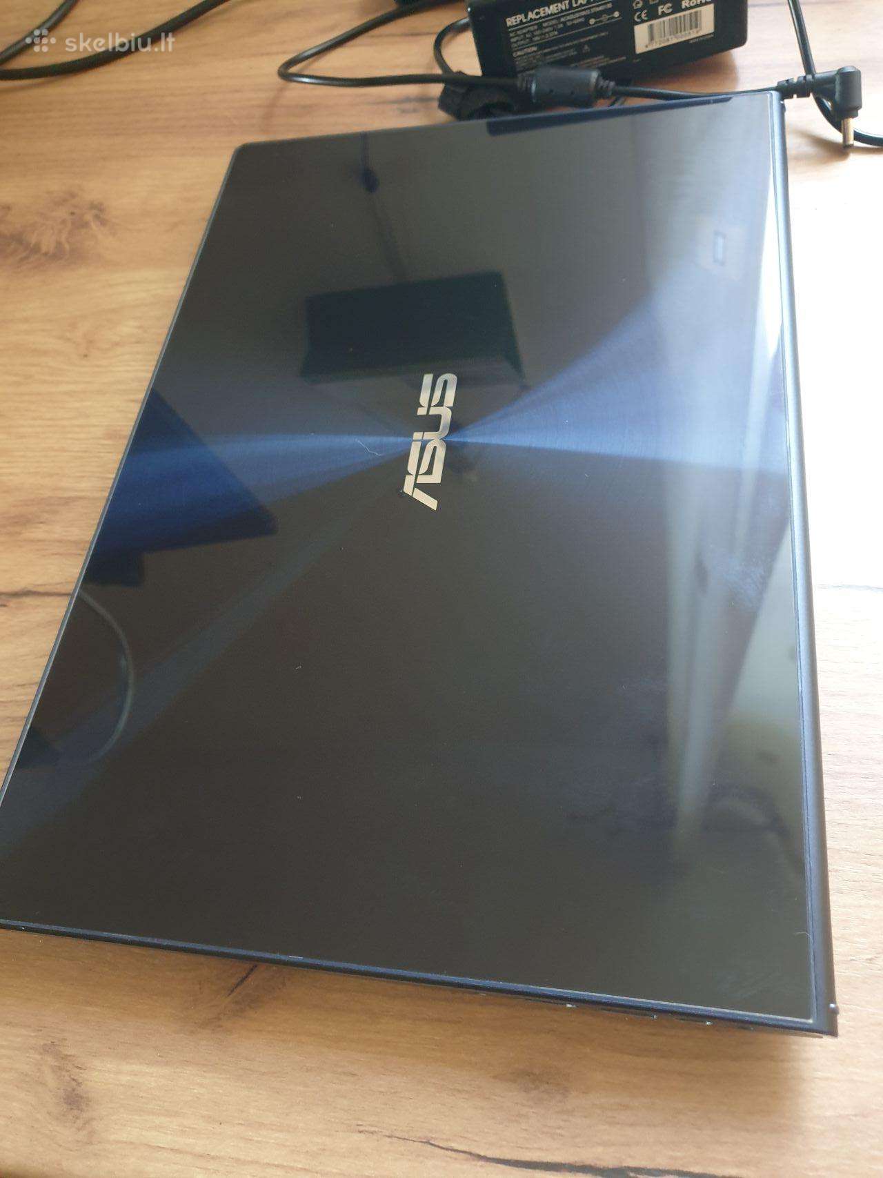 Lengvas Asus Ux320l lengvas, plonas, blizgus