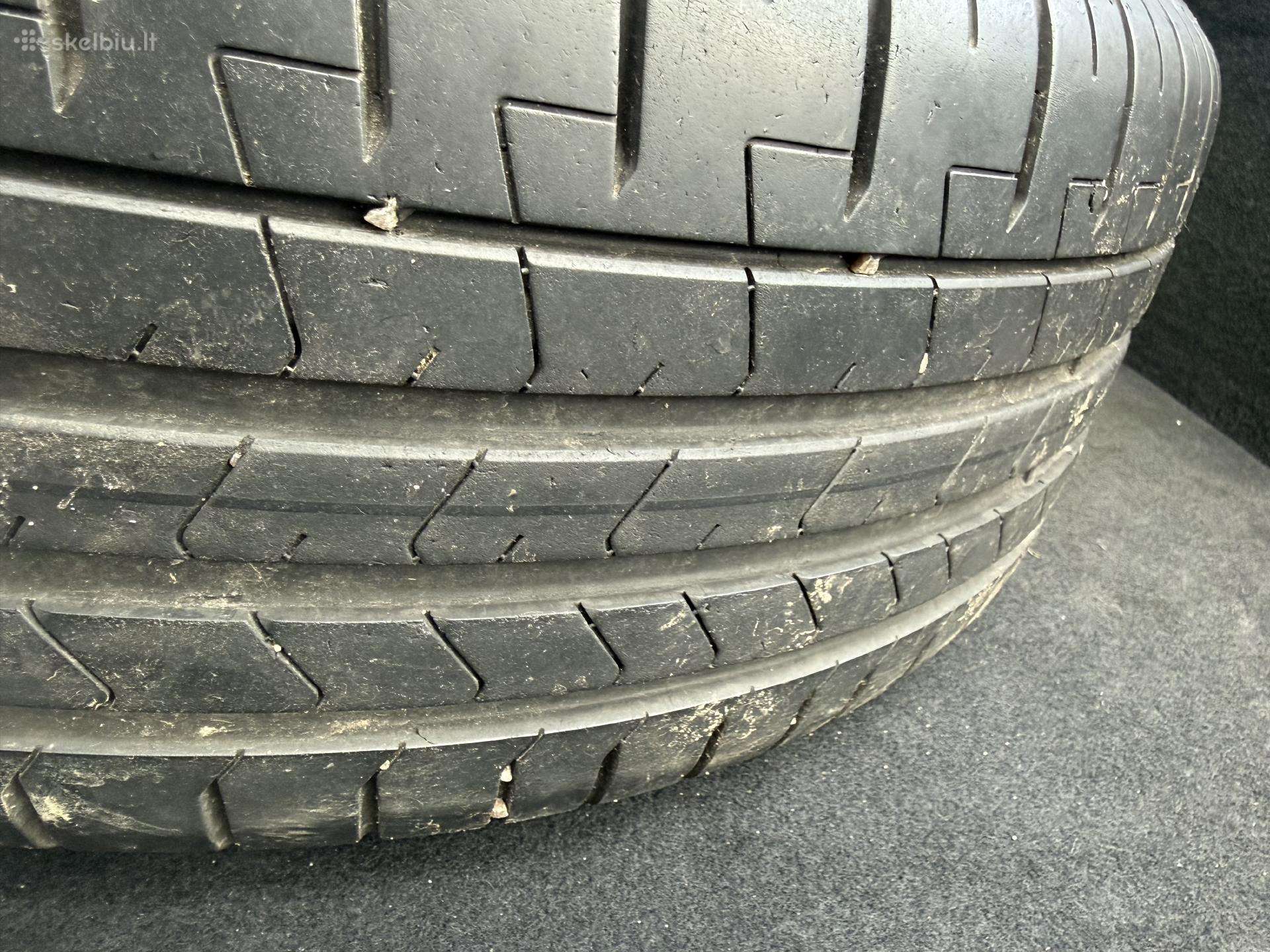 R19 235/50 Pirelli 4vnt.