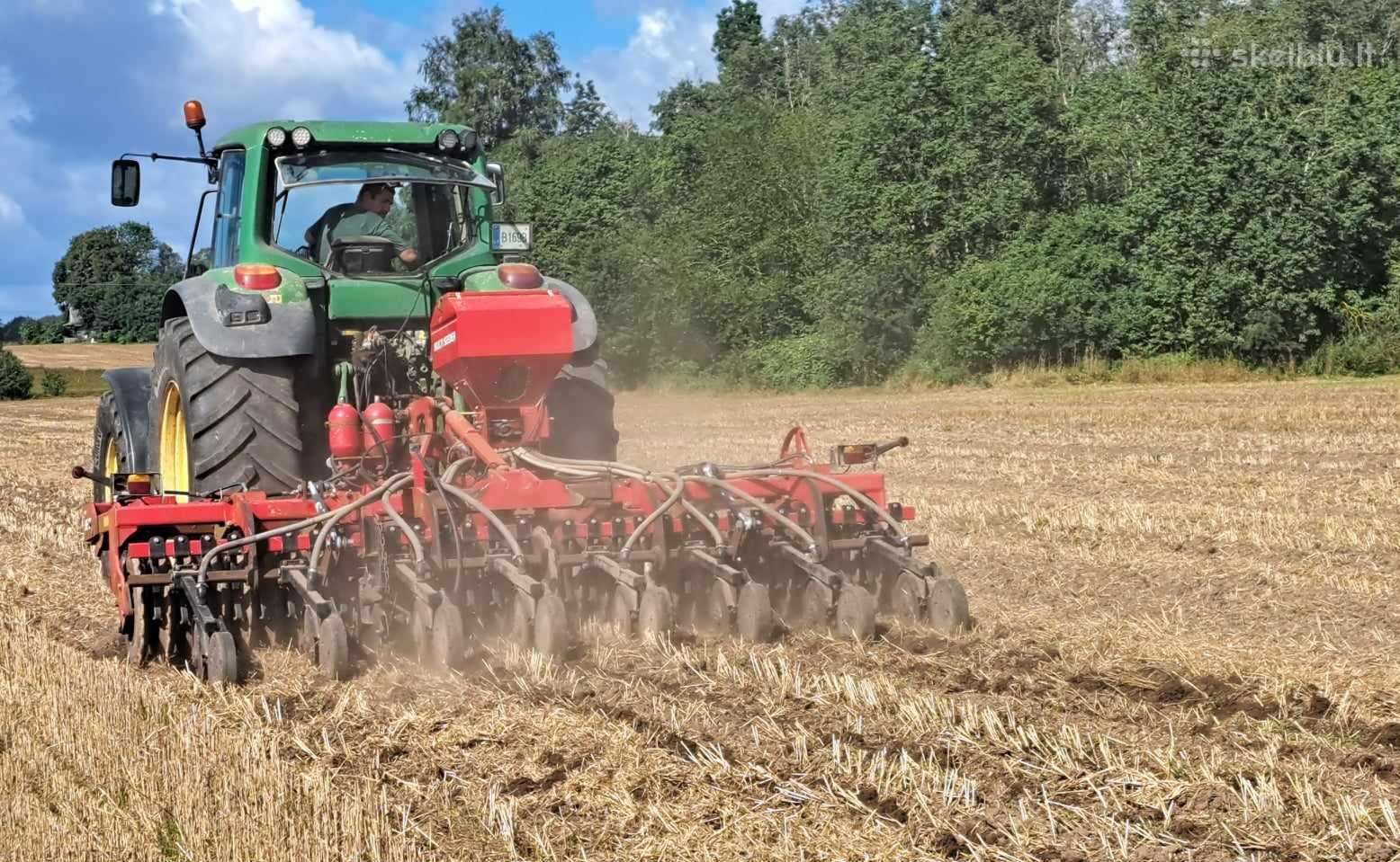 He-va stiptil rapsų sėjamoji.