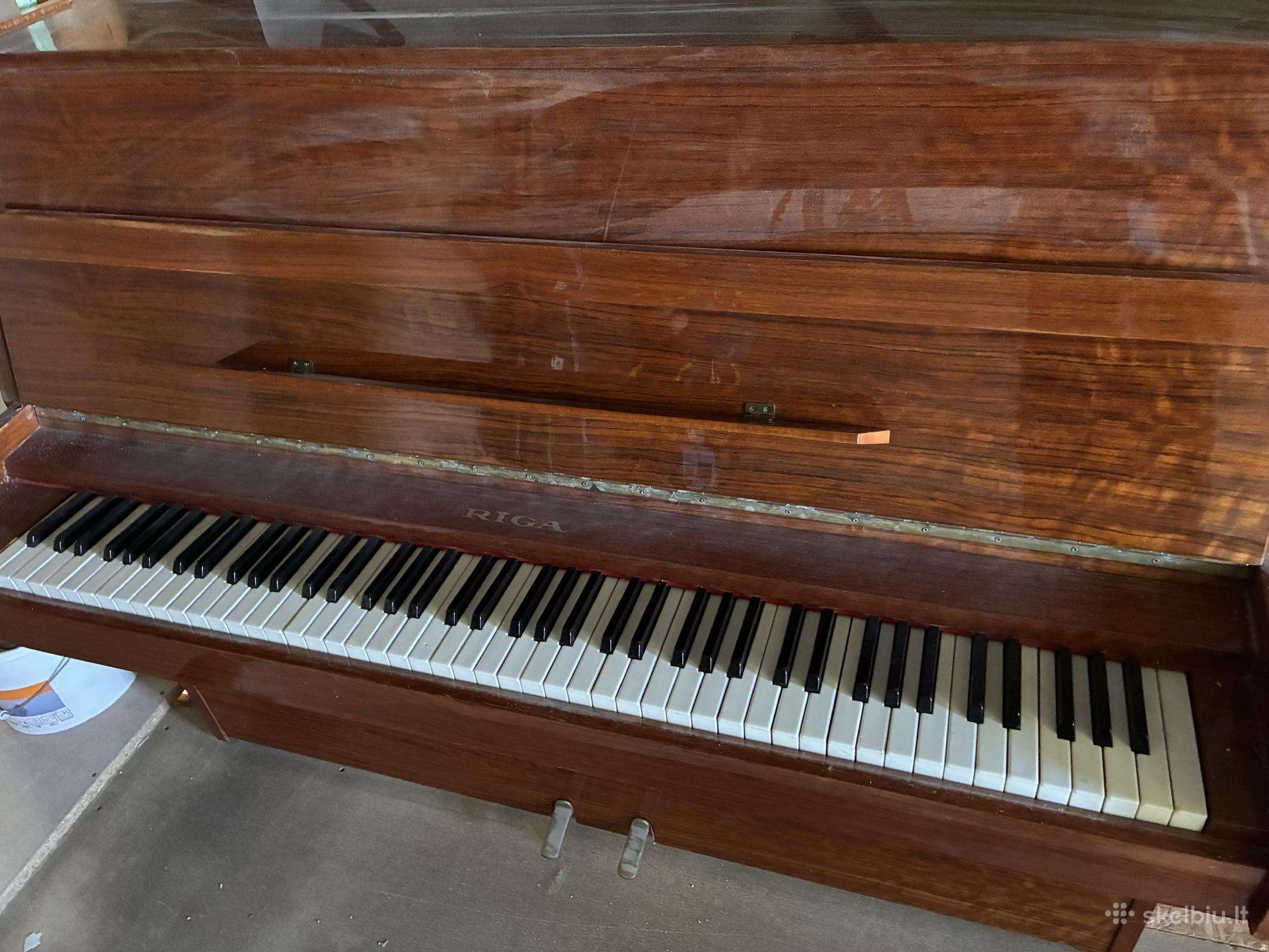 Parduodu pianina