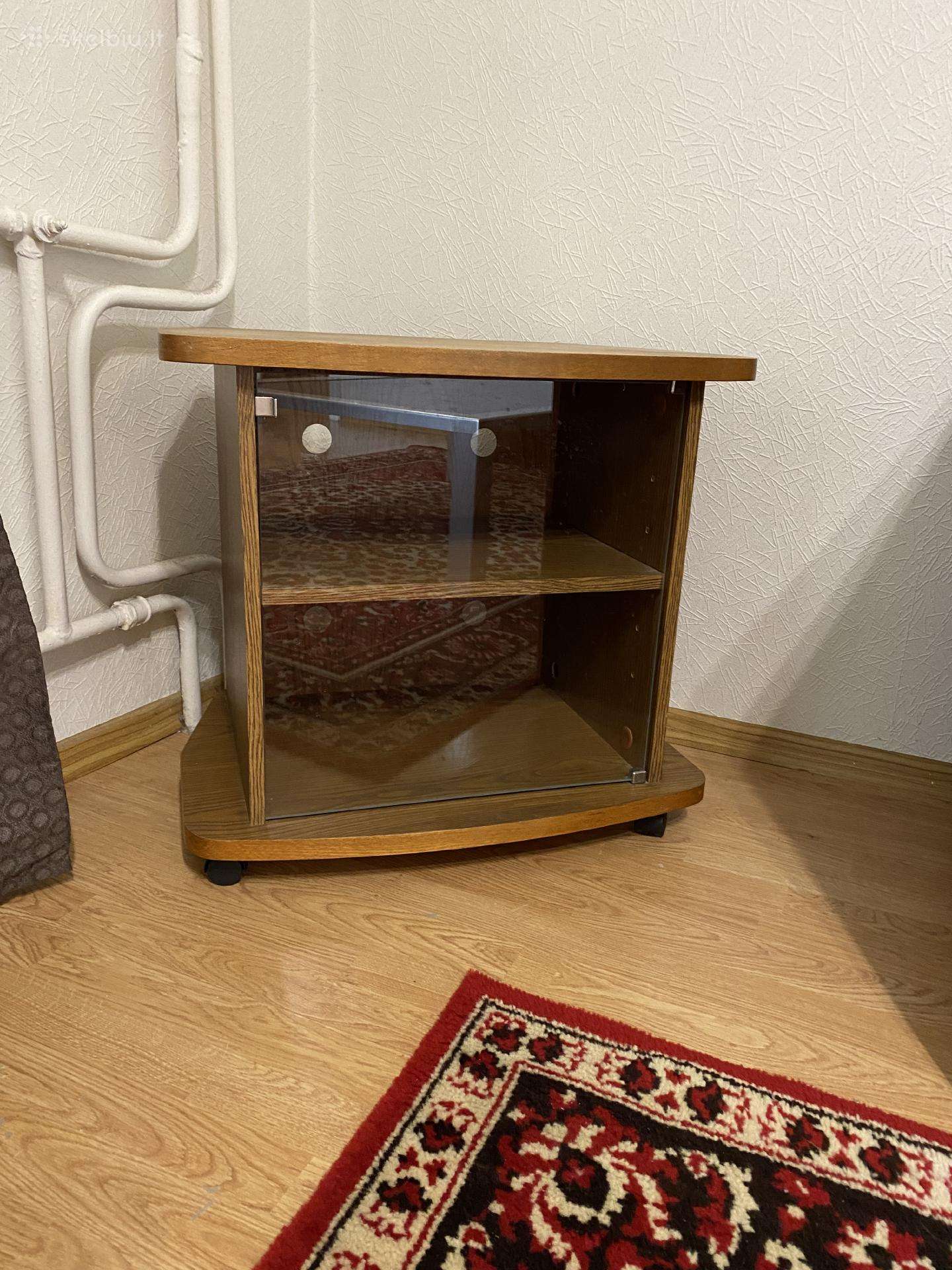 TV staliukas