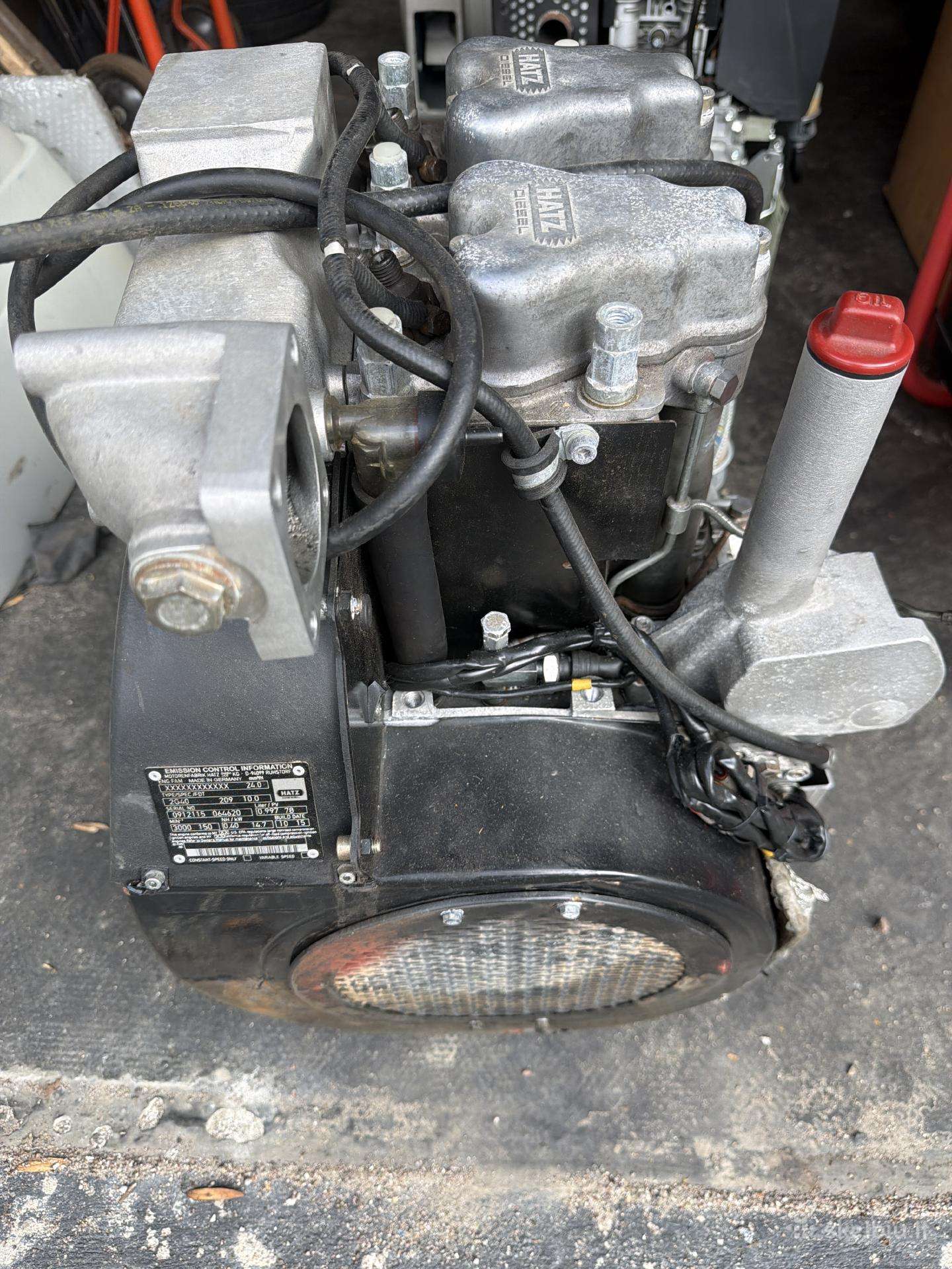 Dyzelinis variklis Hatz 14.7kw dalimis