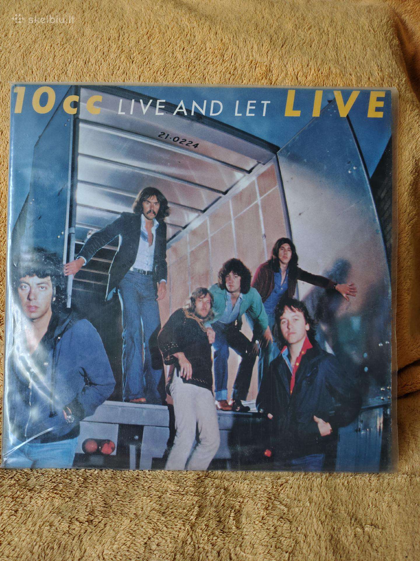 10cc Live And Let Live