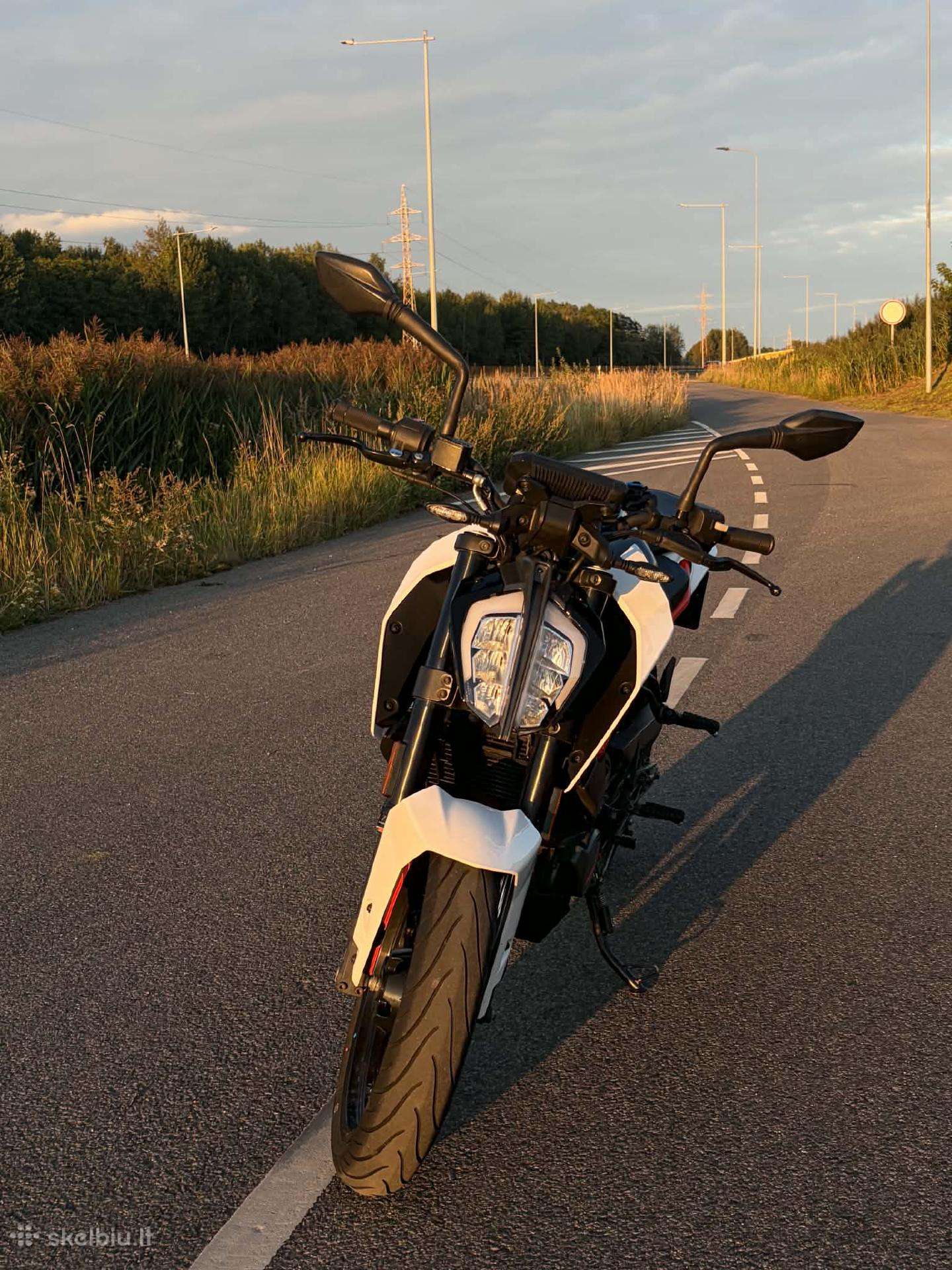 KTM Duke 125cc, street / classic