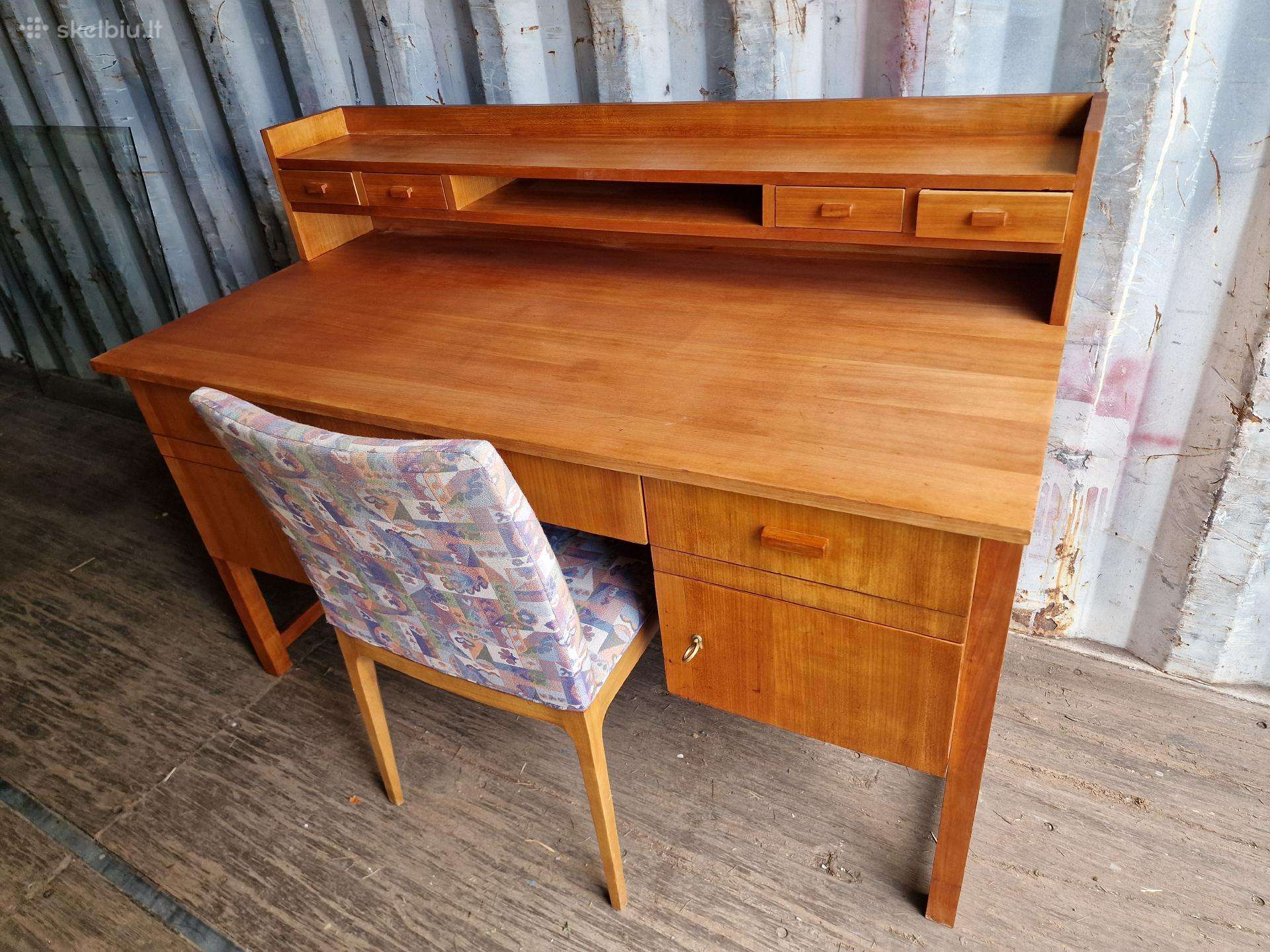 Vintažinis mid century rašomojo stalas