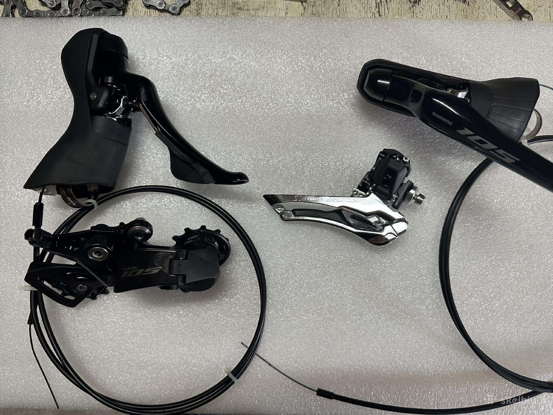 Shimano 105 2x12 mini groupset