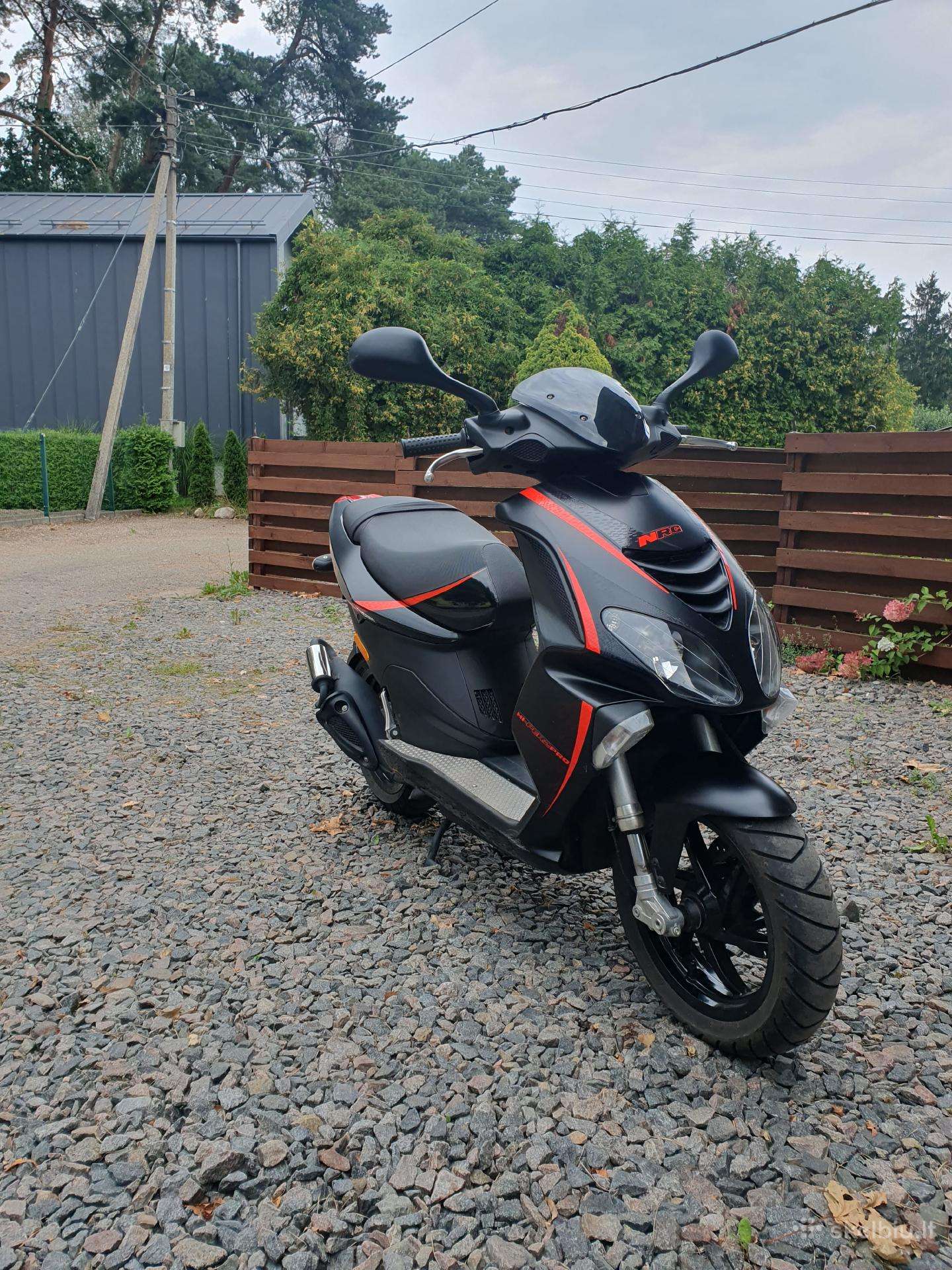 Piaggio NRG 49cc, мотороллеры / мопеды