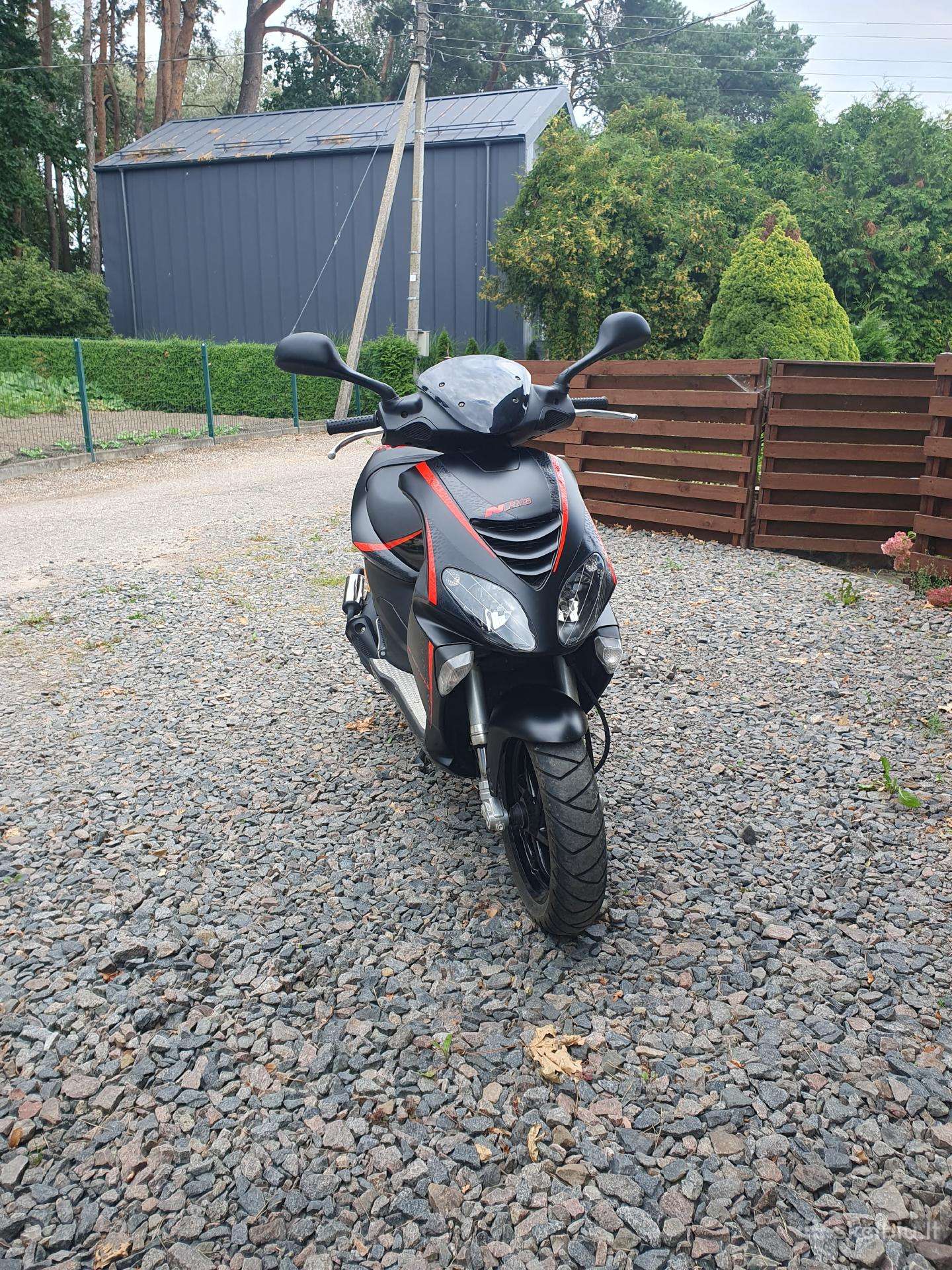 Piaggio NRG 49cc, мотороллеры / мопеды