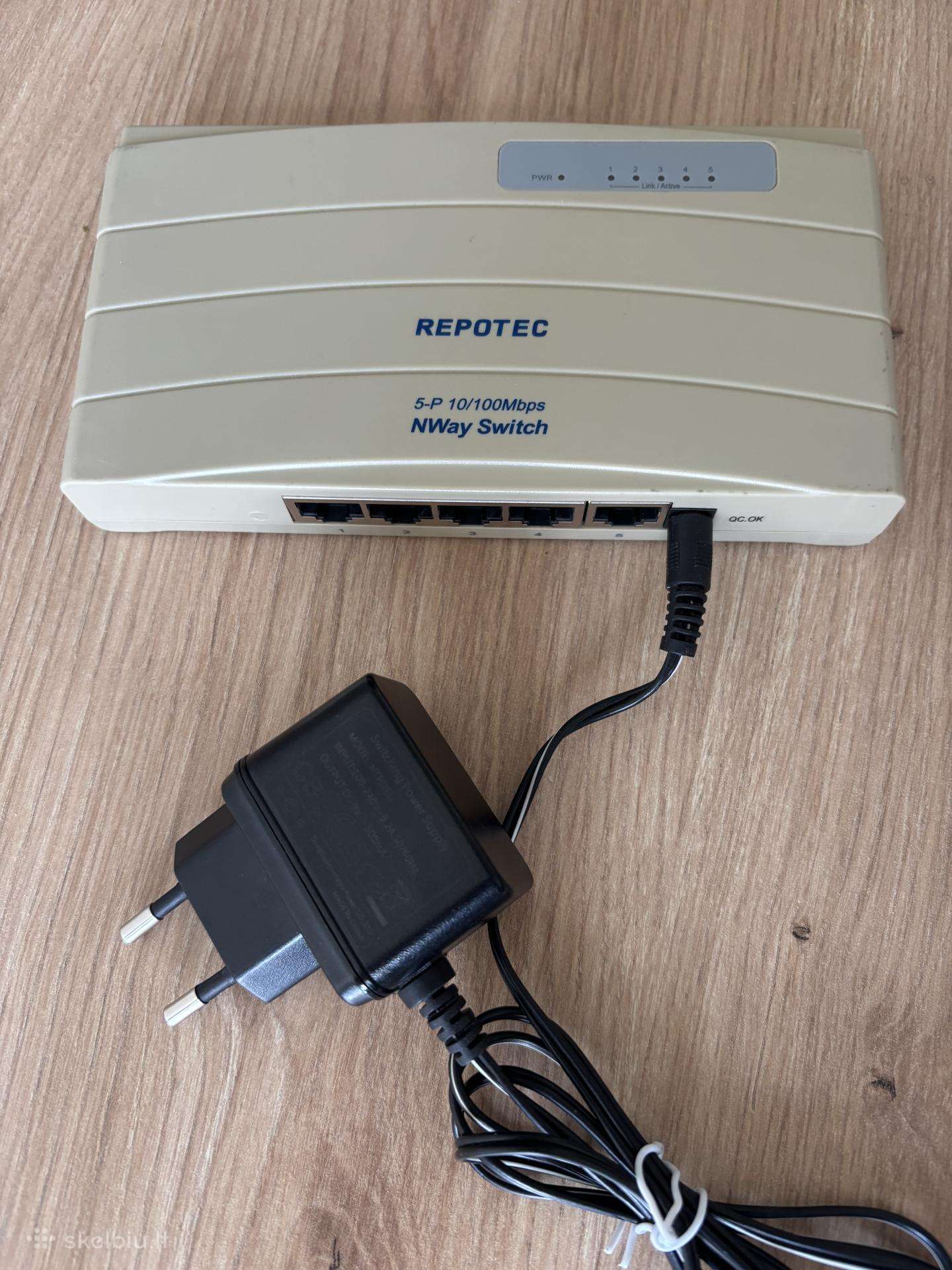 Repotec Rp-1705k šakotuvas / switch