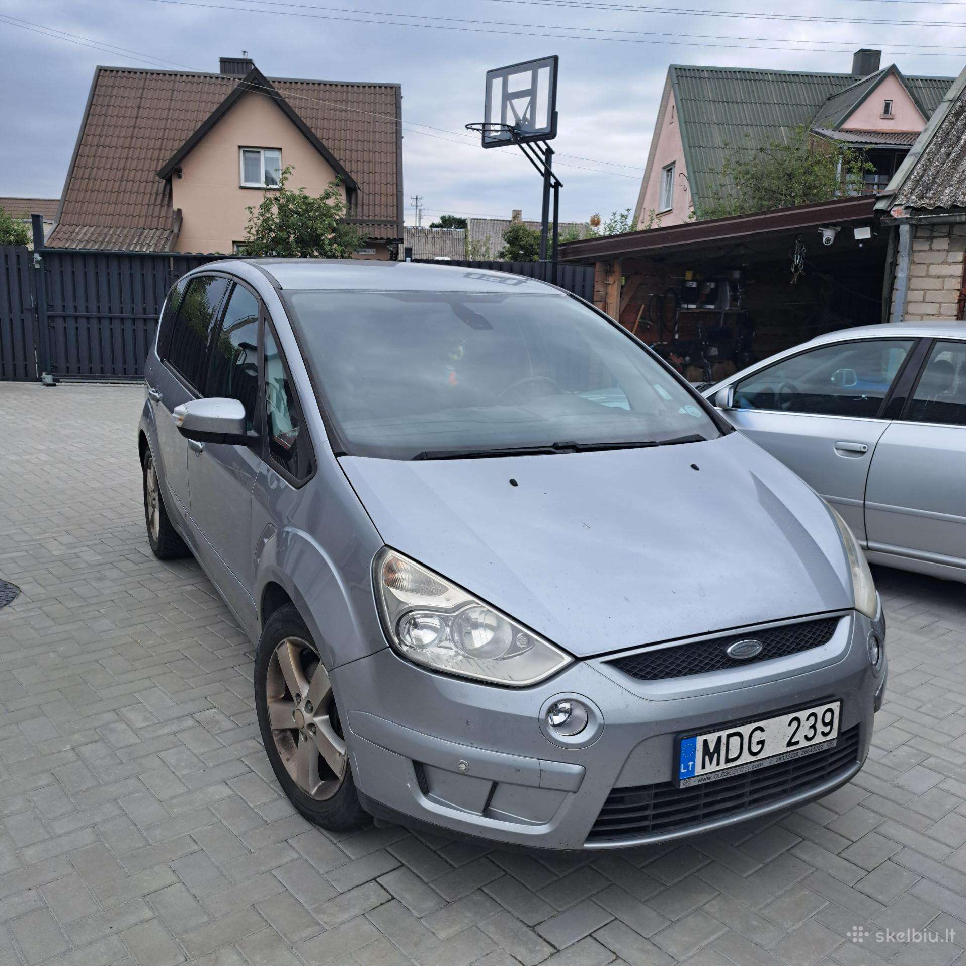 Parduodamas Ford S max