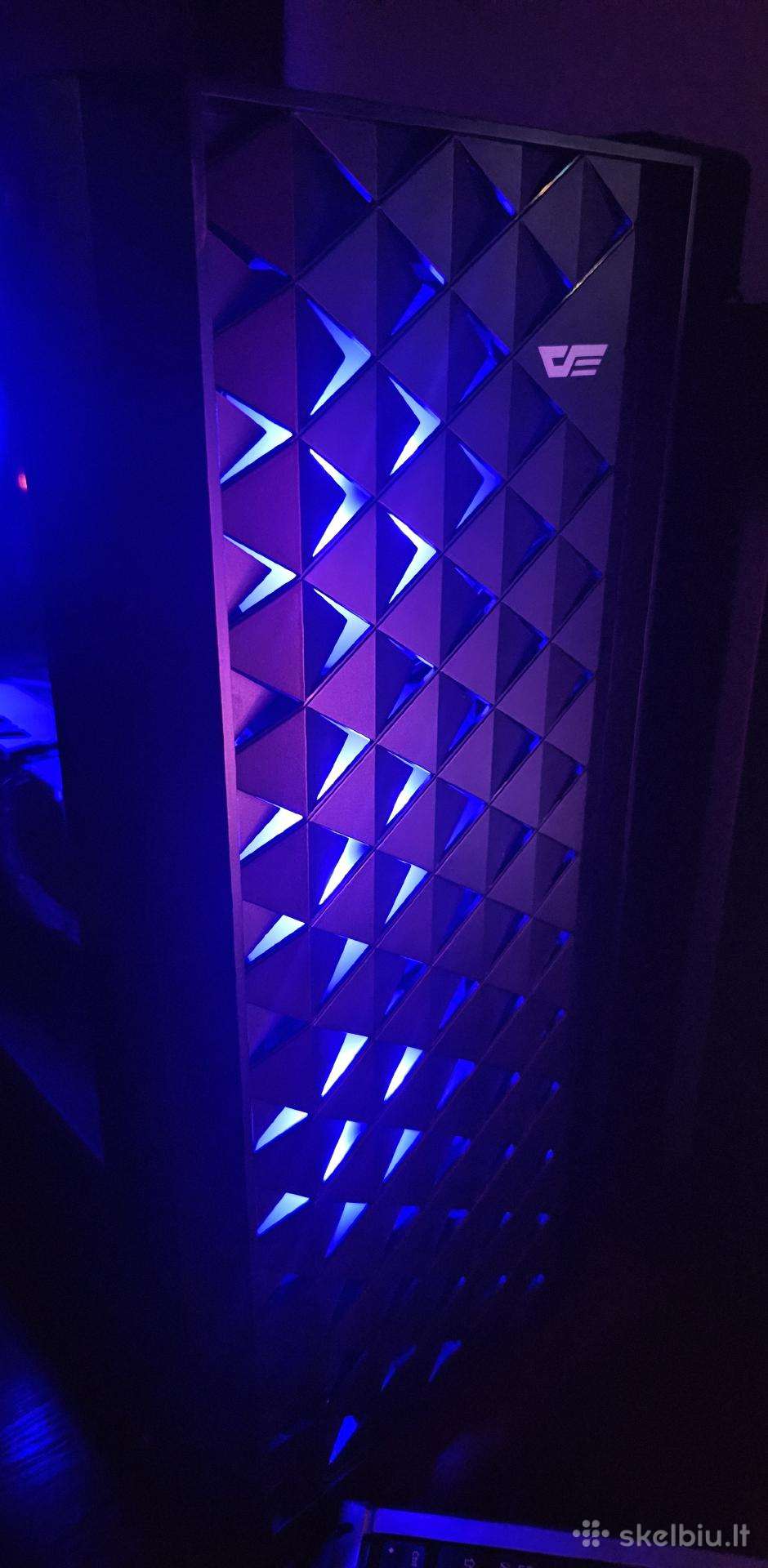 I5 7500/rx580 8gb/240gb M2ssd 2tb HDD.