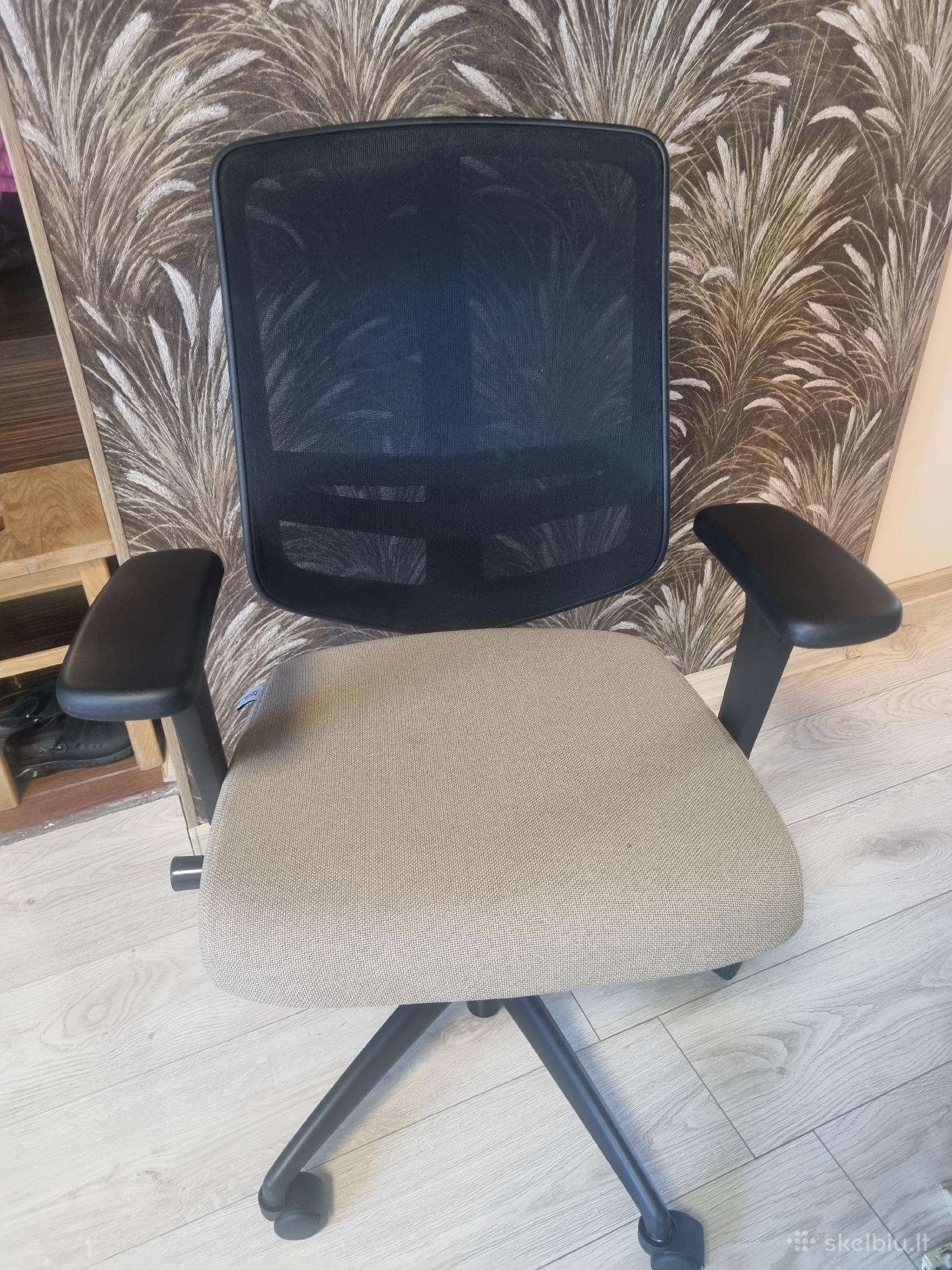 Ergonominė biuro kėdė A klasės