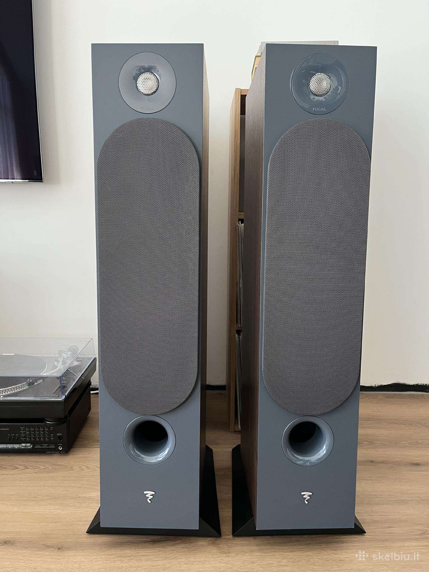 Focal Chora 826