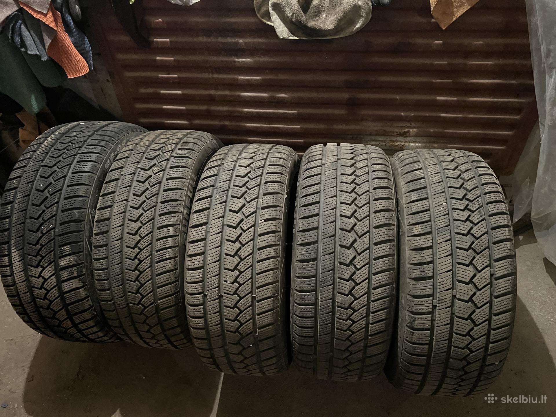Parduodamos r17 žiemines padangos yra 5vnt
