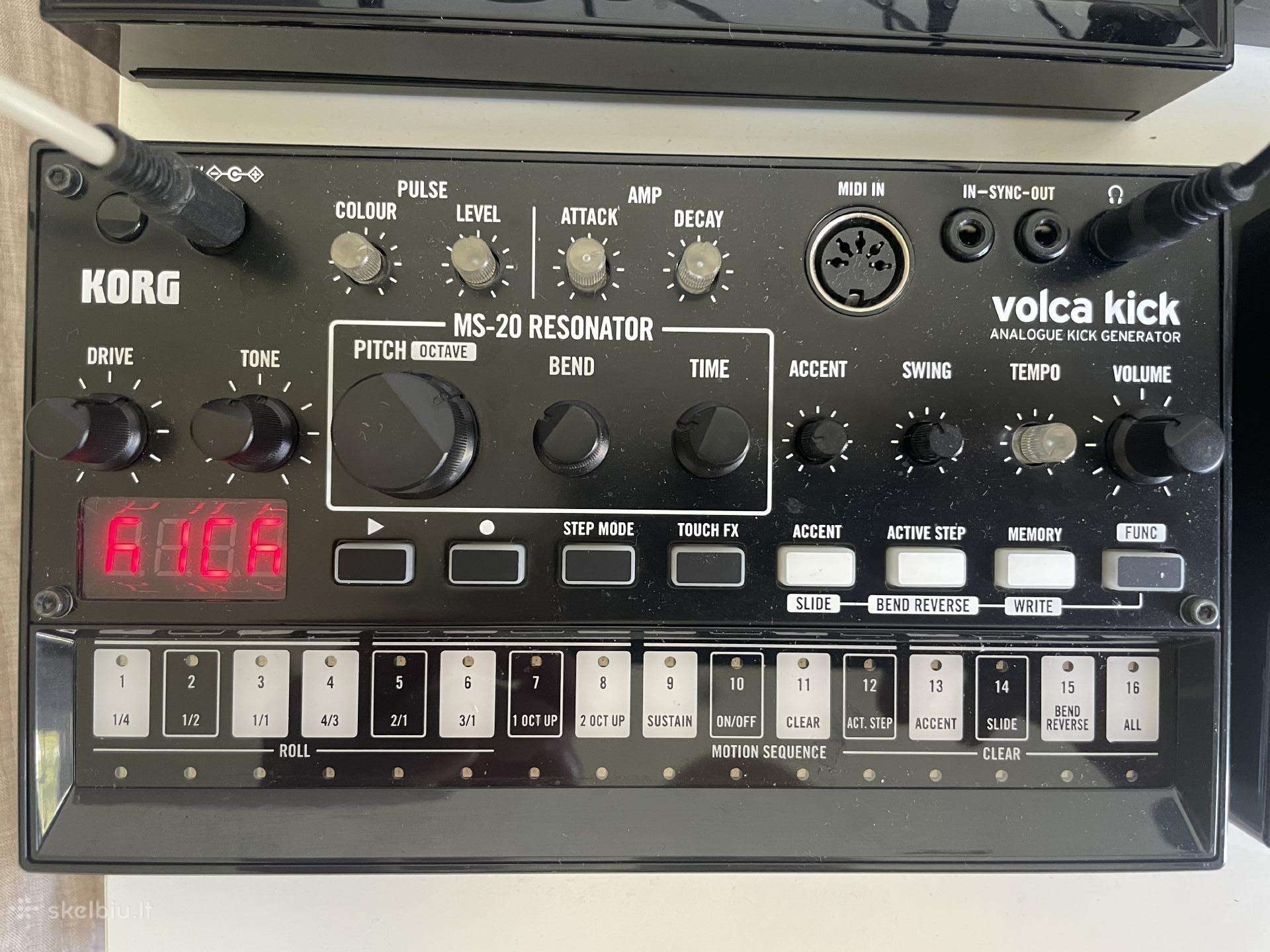Korg volca kick