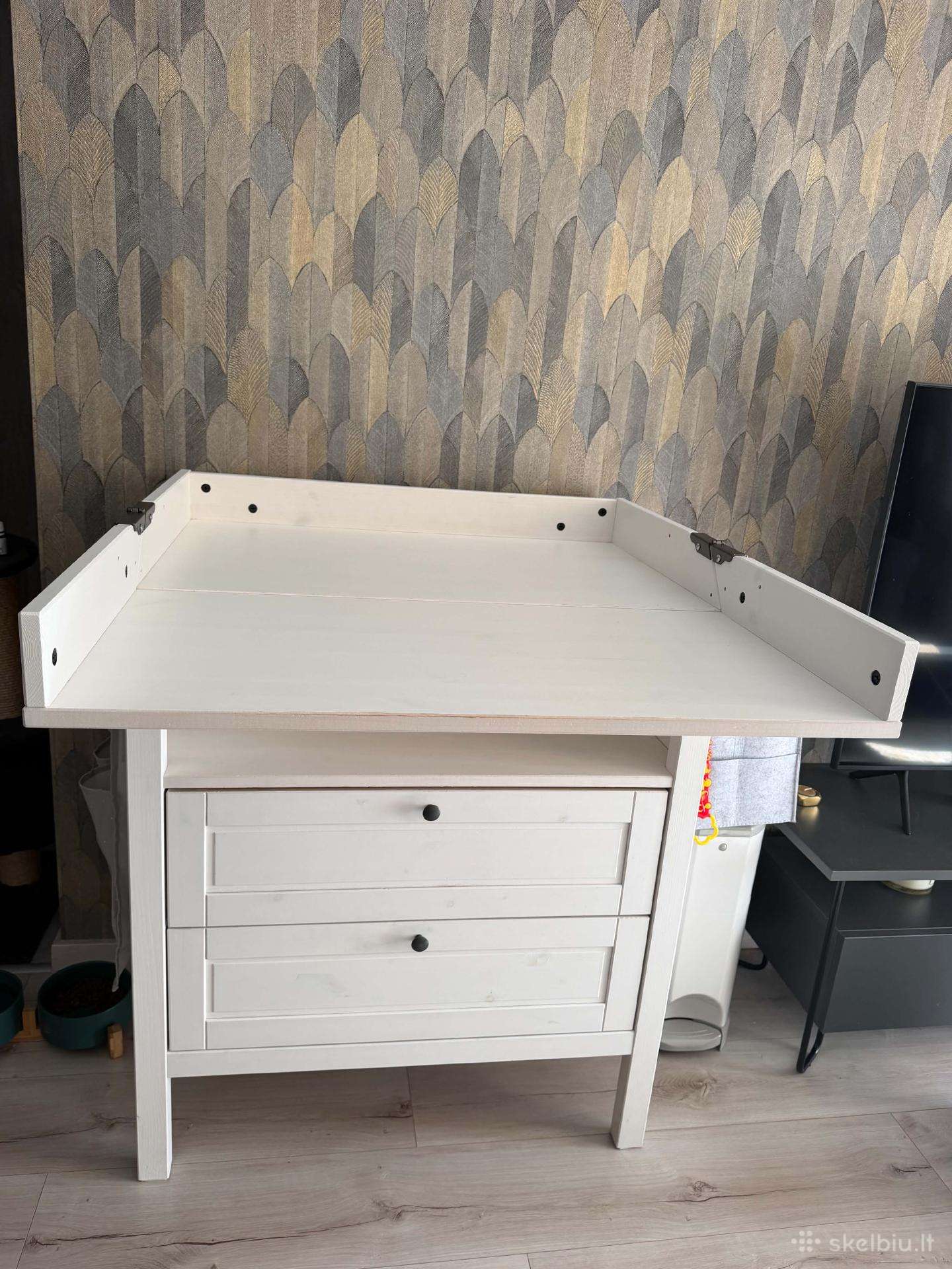 Ikea vystymo stalas - komoda
