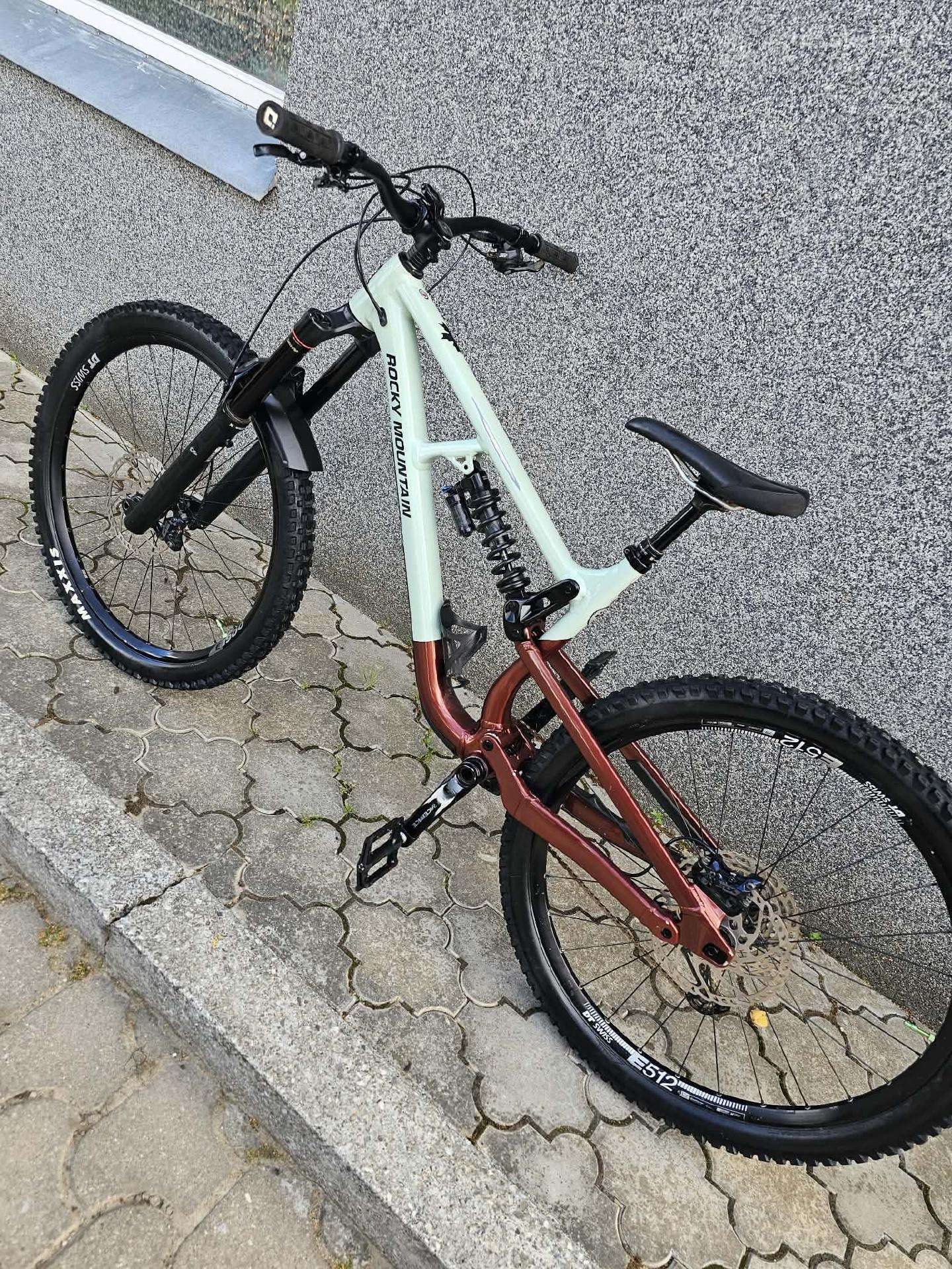 Dviratis Rocky Mountain Slayer Alloy