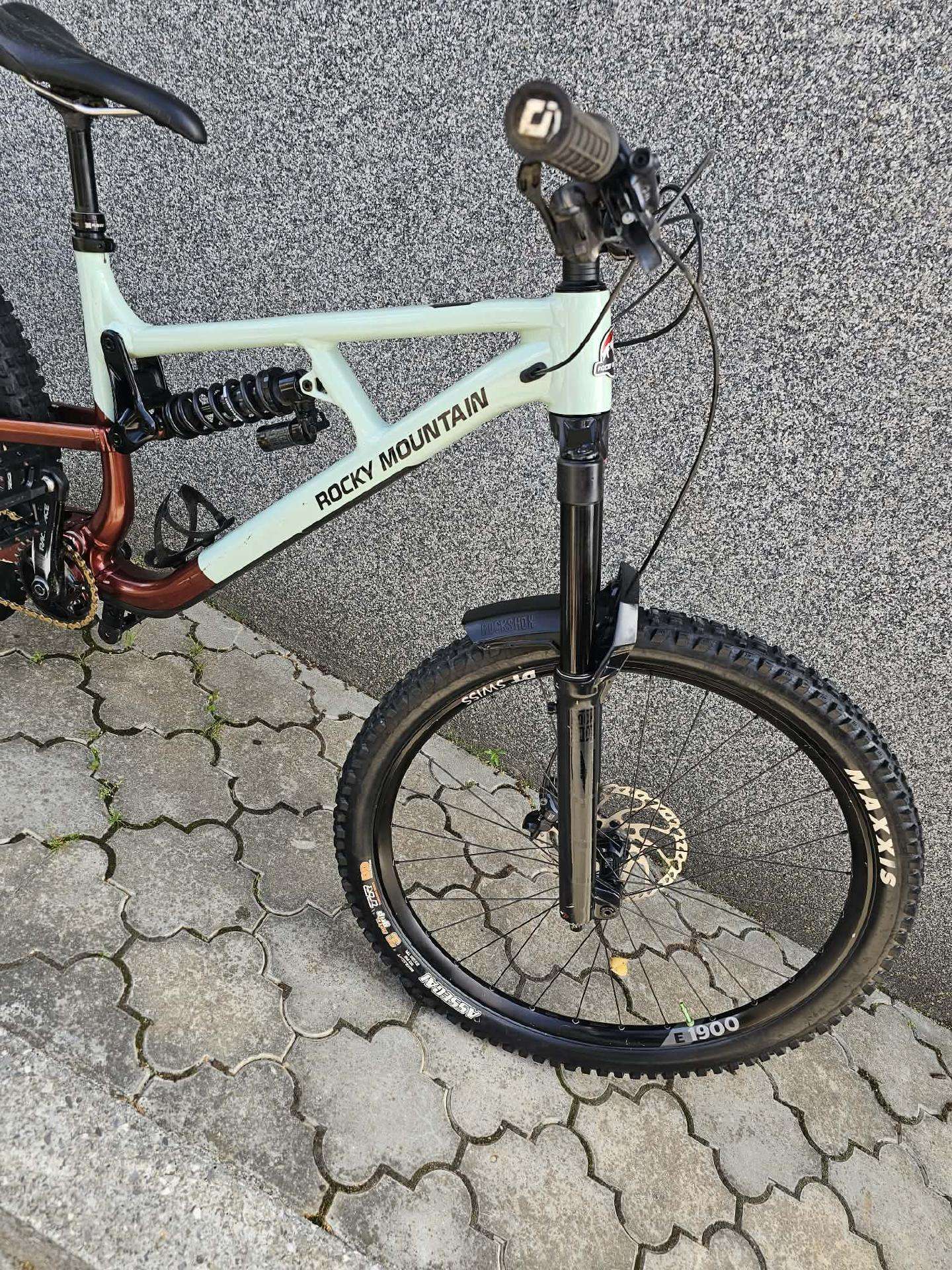 Горный велосипед Rocky Mountain 29″